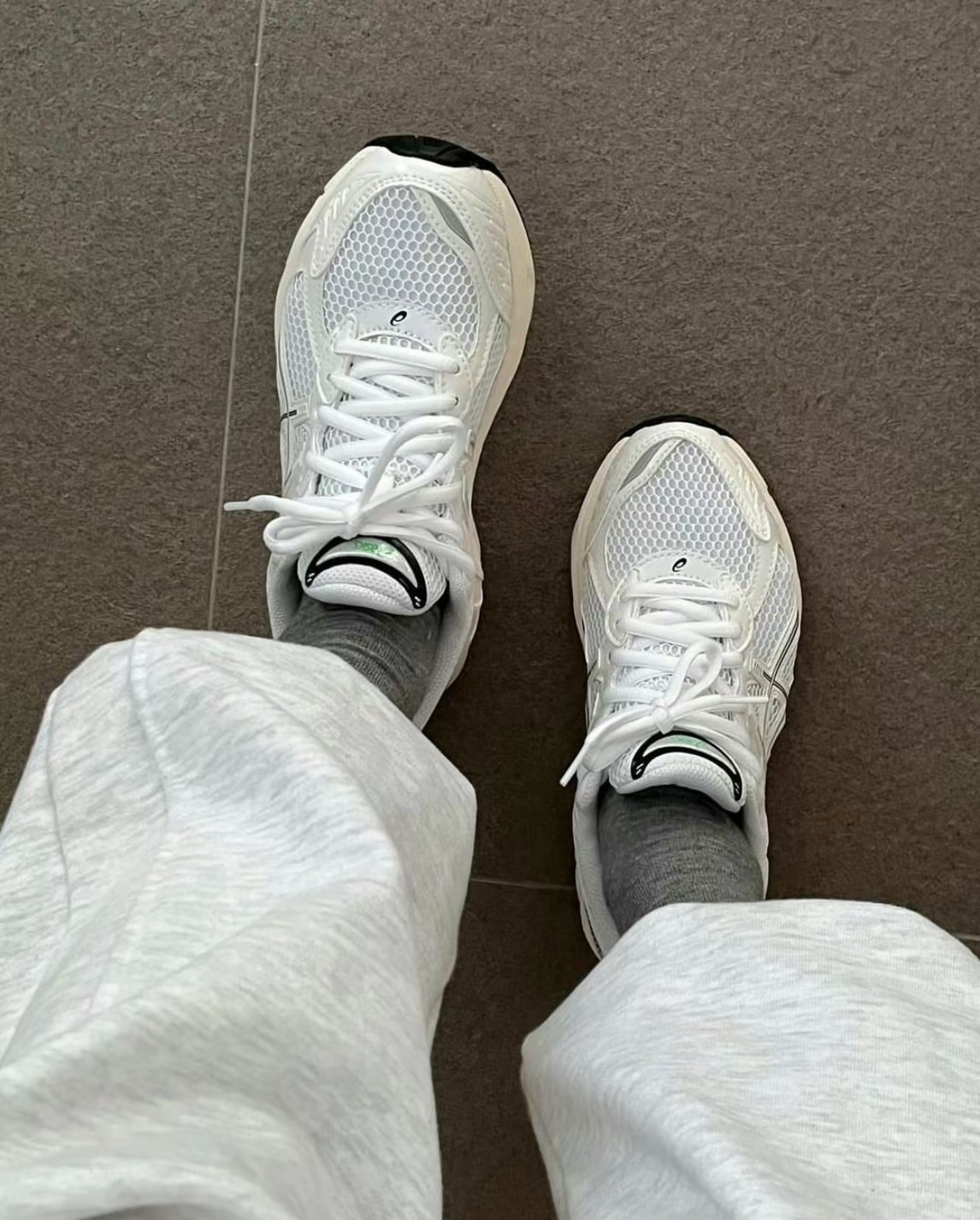 ASICS GT-2160 灰白慢跑鞋