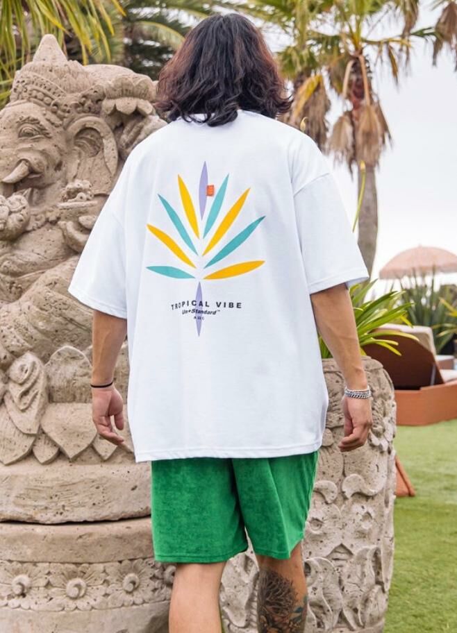 OverSize大麻花圖案英文字短袖Tee UNSTANDARD-068T