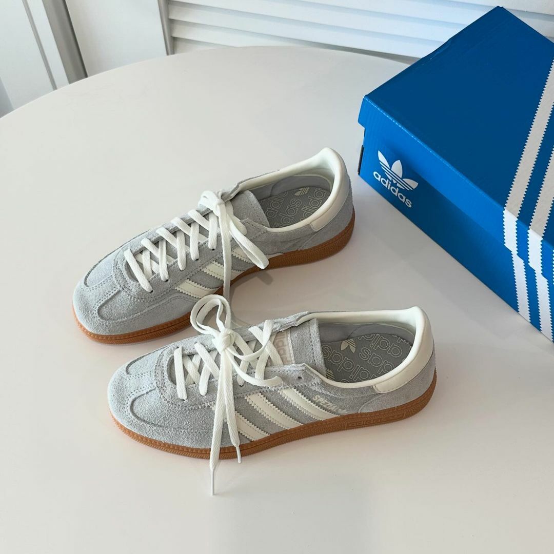 ADIDAS HANDBALL SPEZIAL 低飽和灰男女鞋焦糖底