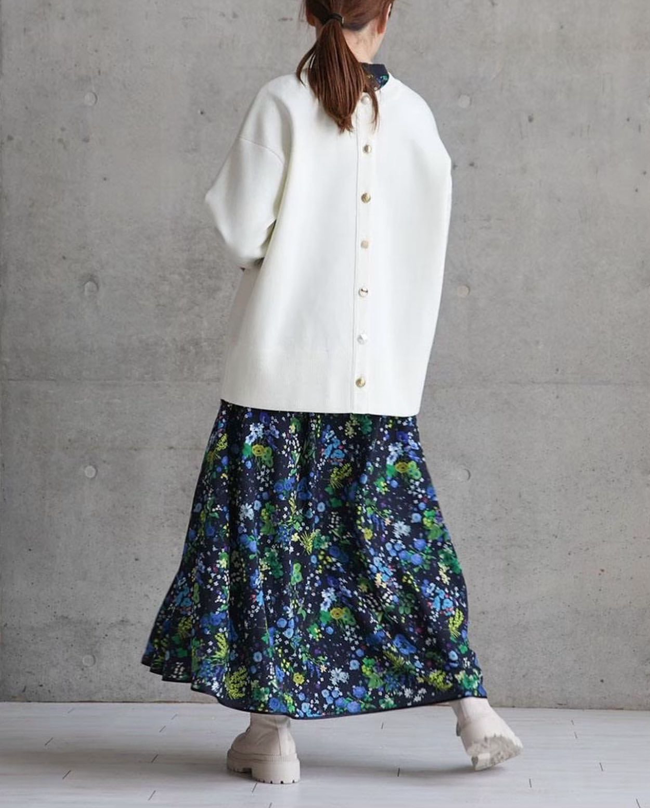 設計款造型釦針織外套