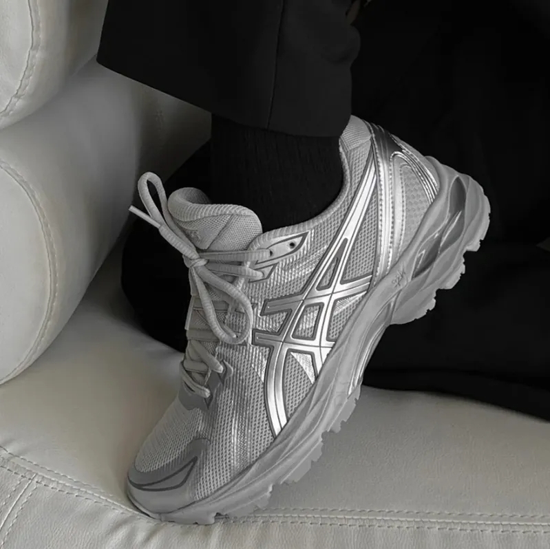 ASICS GEL-FLUX4 CN Y2K 太空銀 運動鞋 復古 灰銀 男女款 1012B464-020