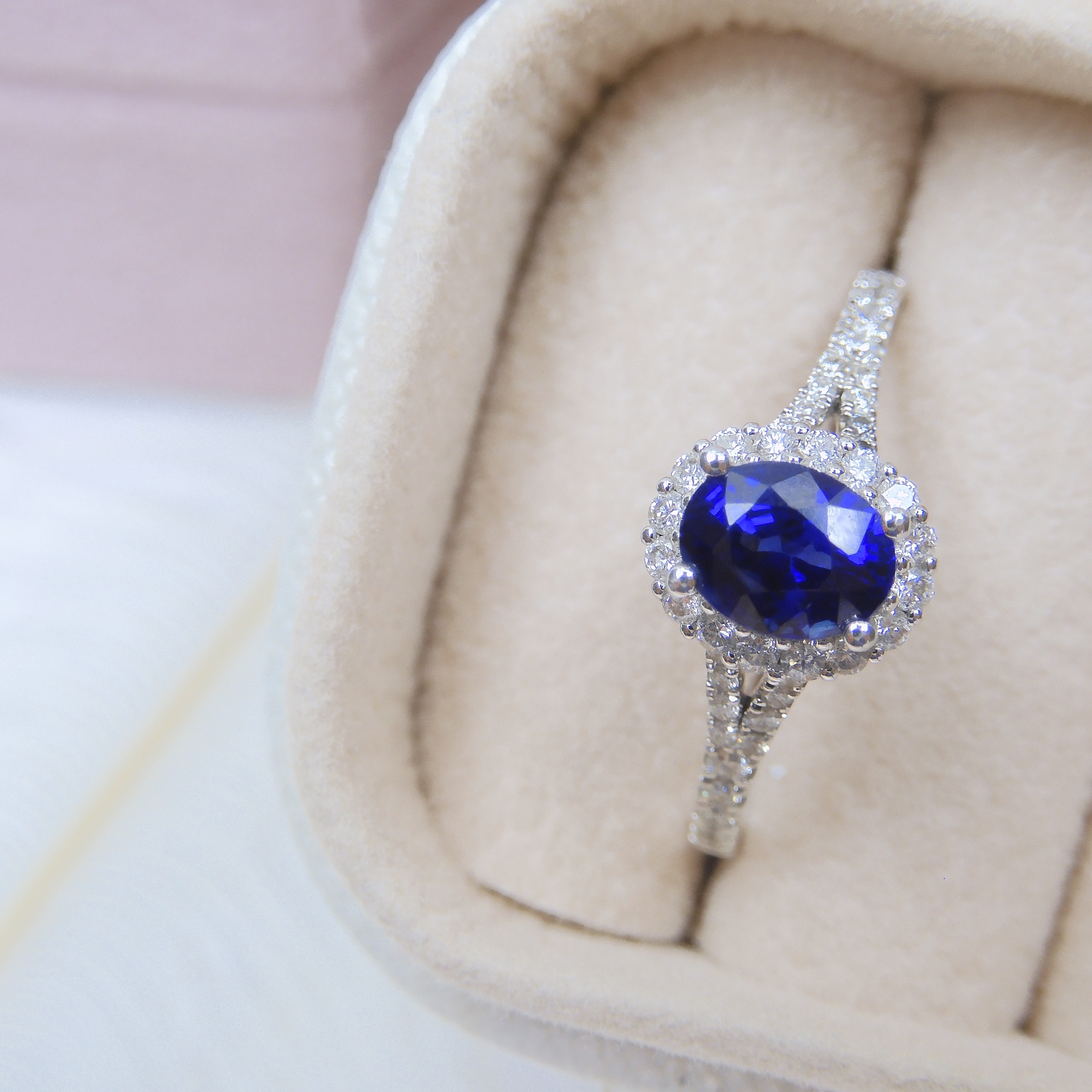 18K金 1ct 藍寶石戒指 (配國際證書)