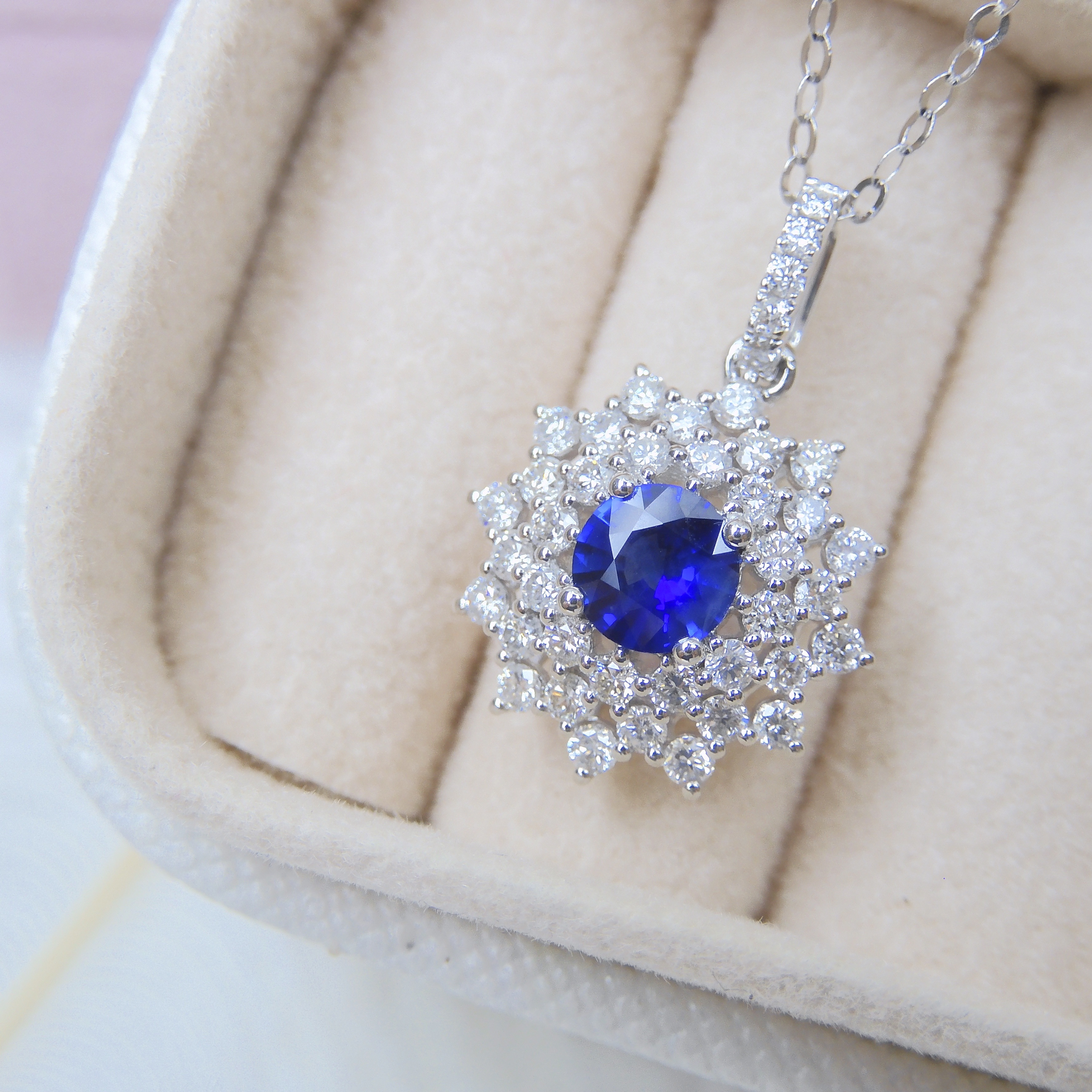 18K金 0.4ct 藍寶石吊墜