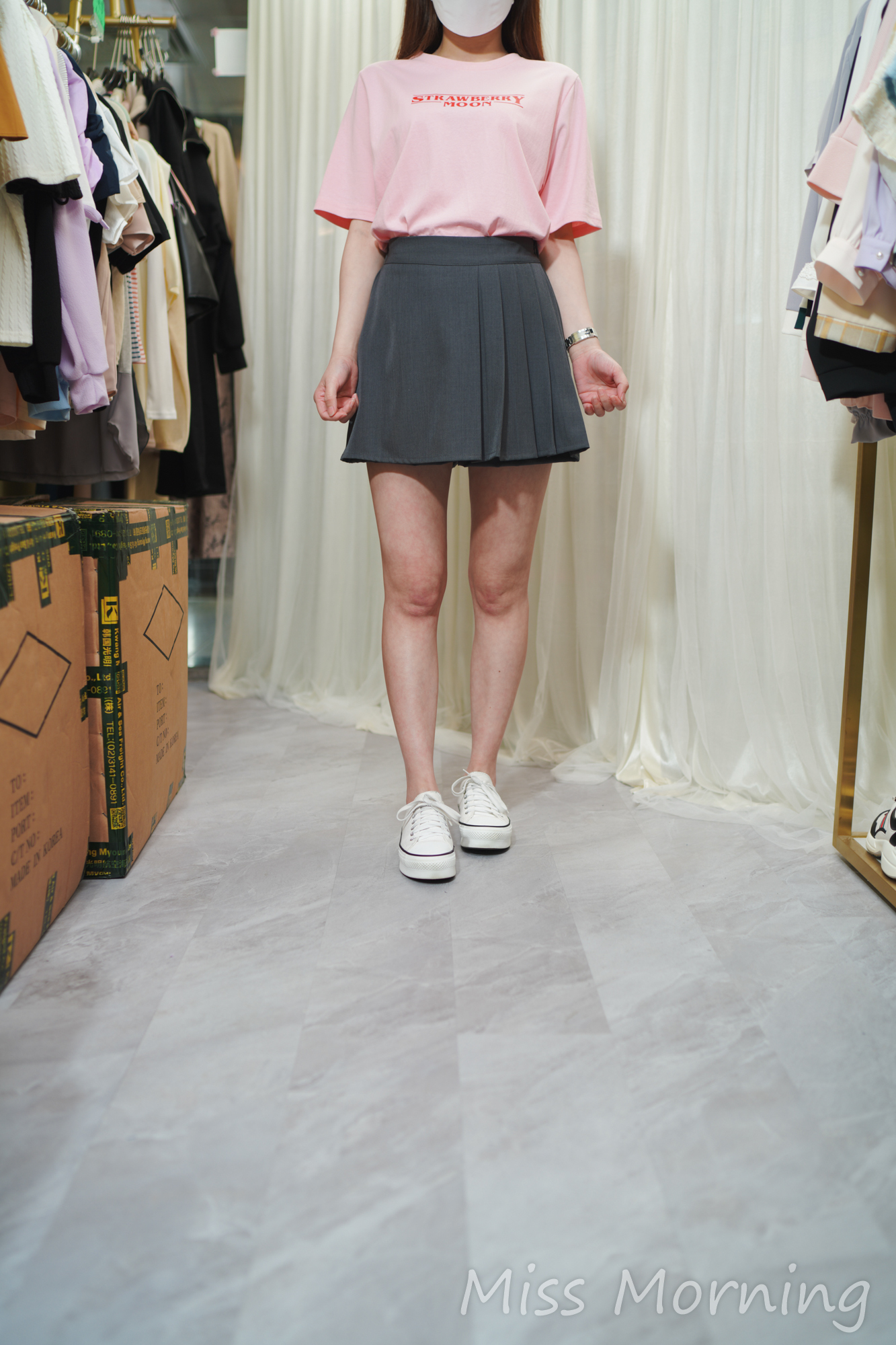 字母款上衣(13773)&西裝料前裙後褲(33712)