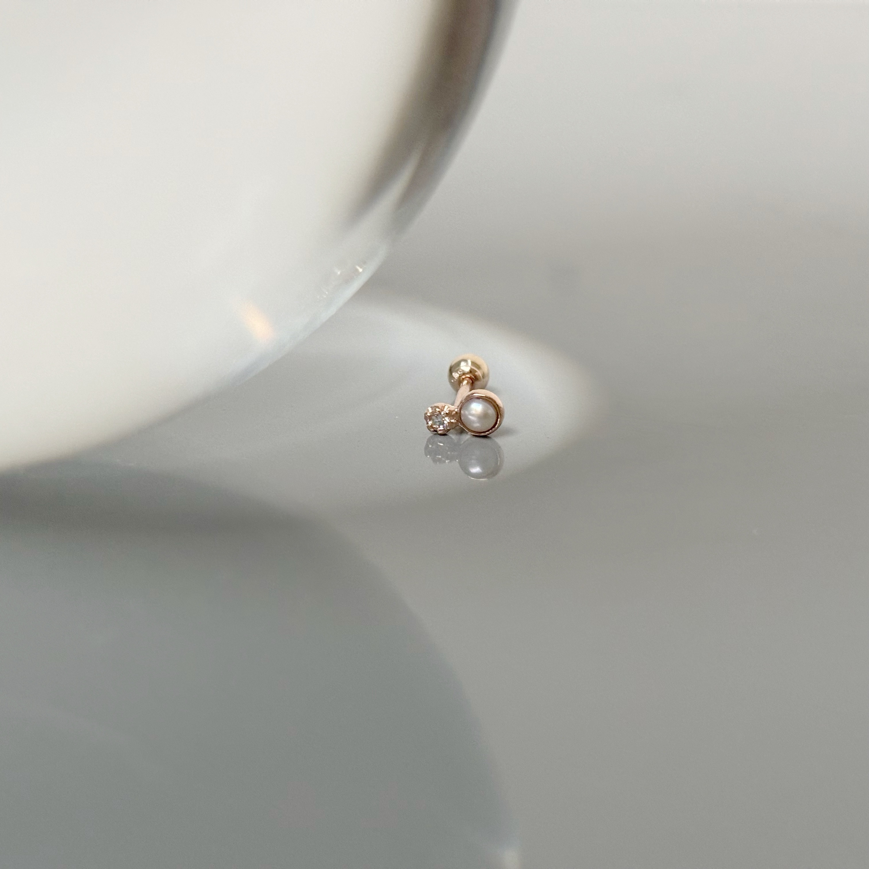 14k小圓珍珠真鑽轉珠耳環