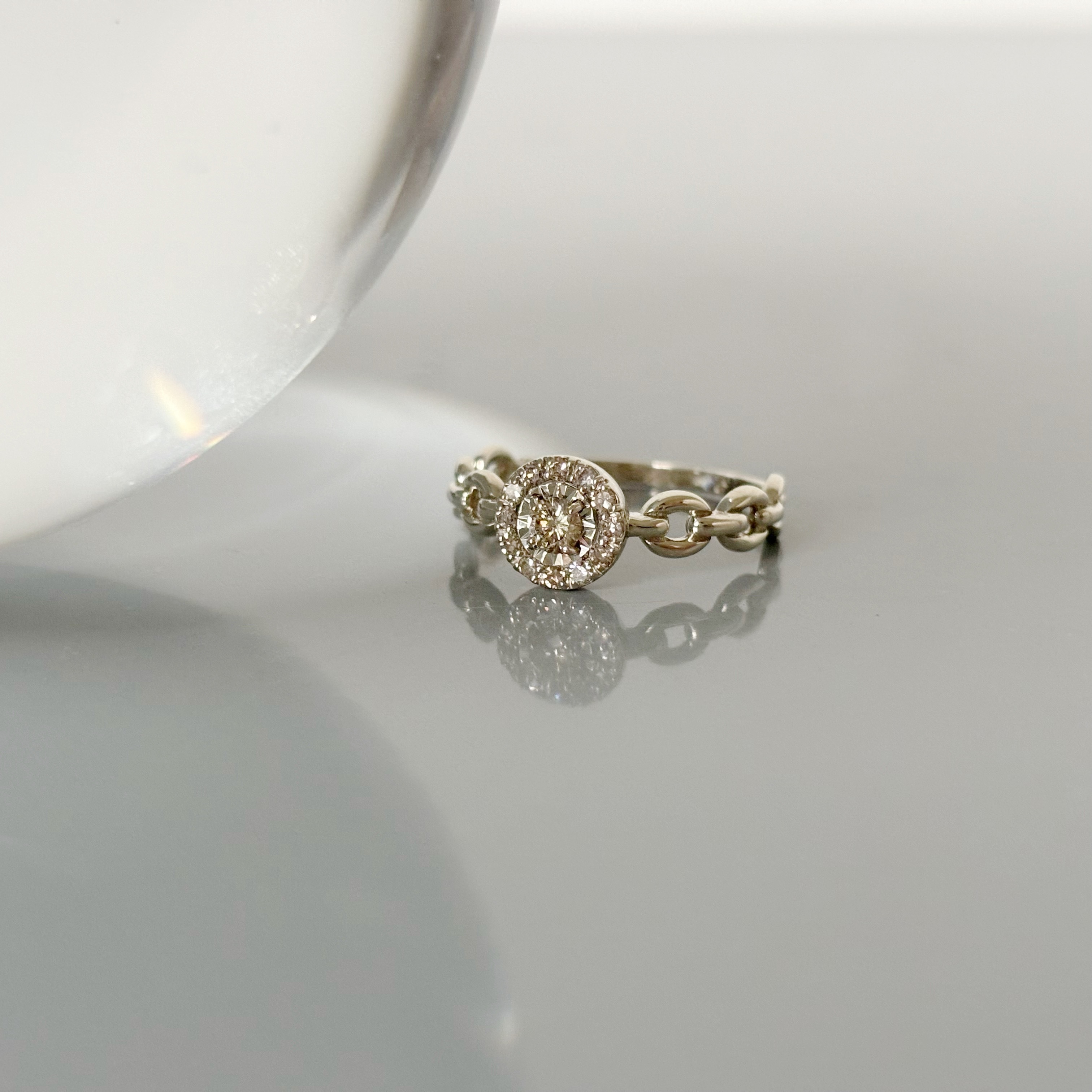 14k華麗圍鑲真鑽鎖鍊戒指