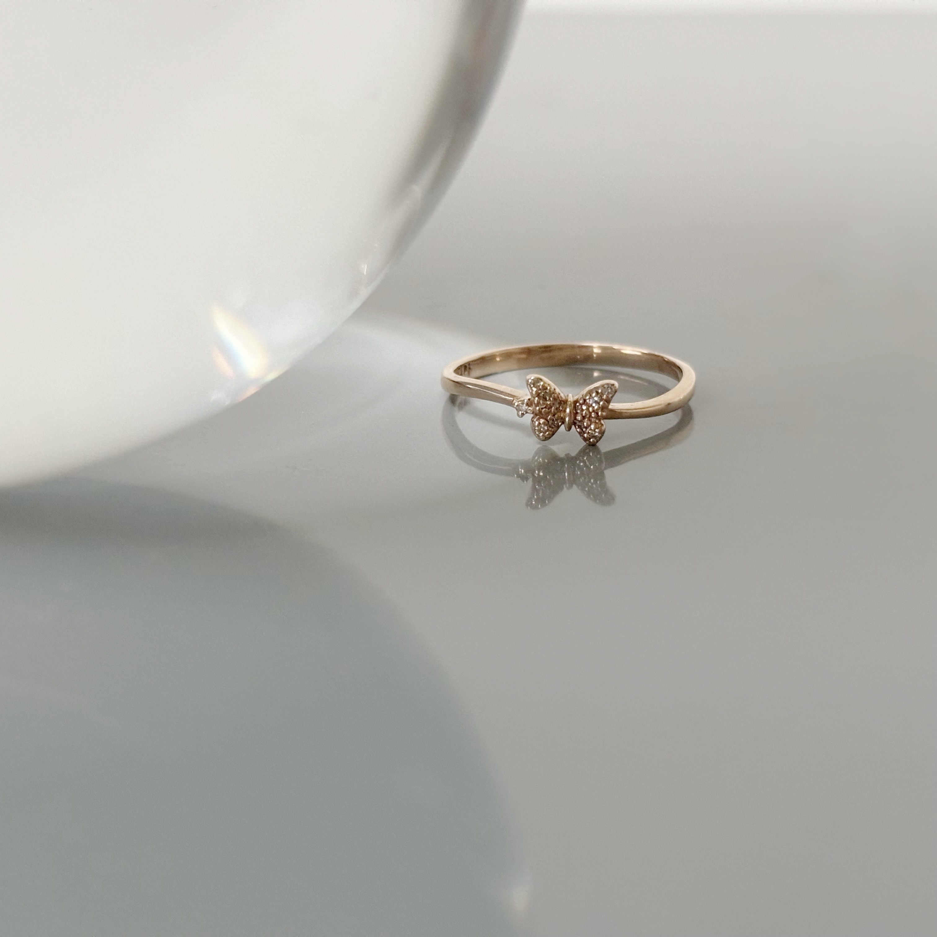 14k蝴蝶真鑽微波浪戒指