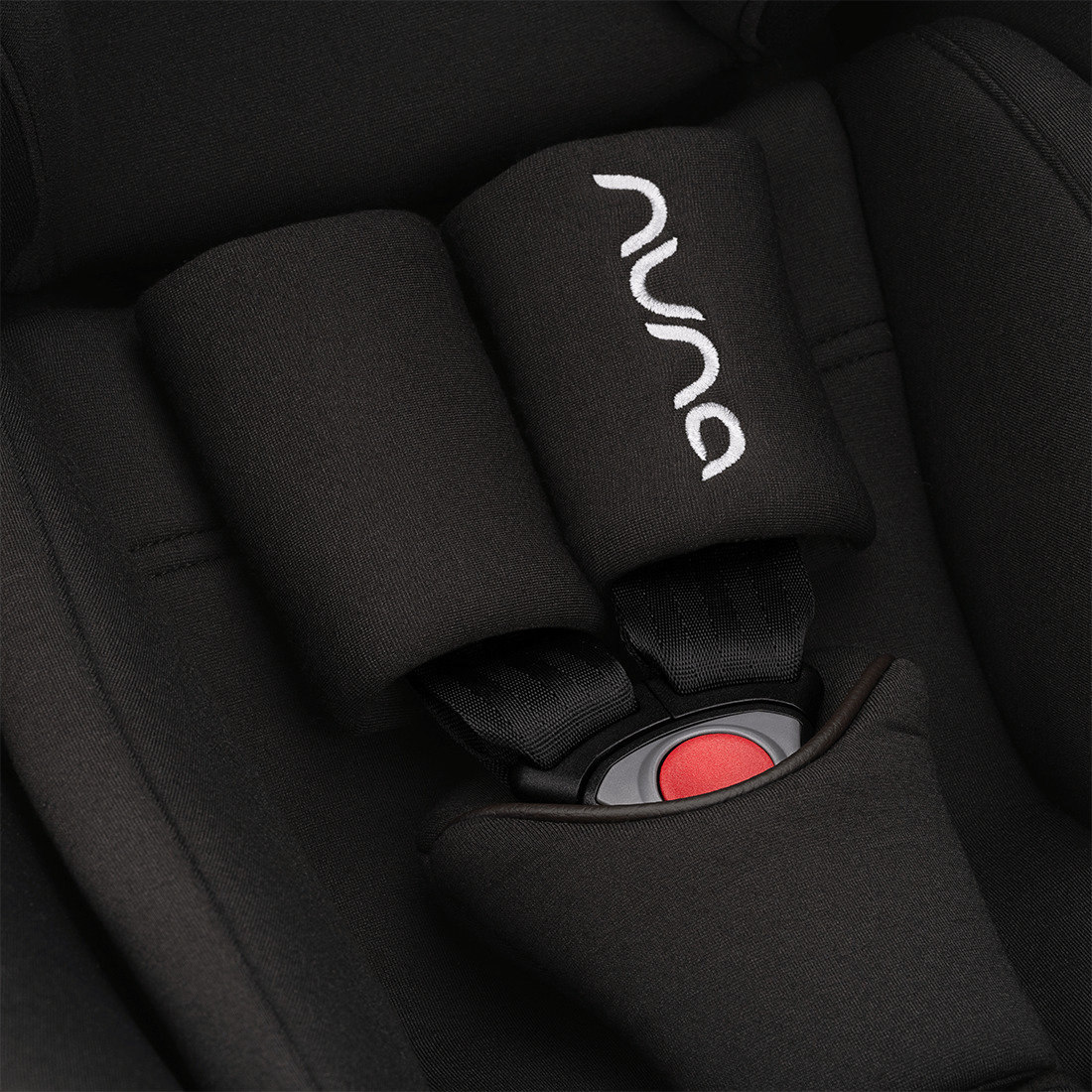 nuna ベビーシート ピパ アーバン（キャビア）」について