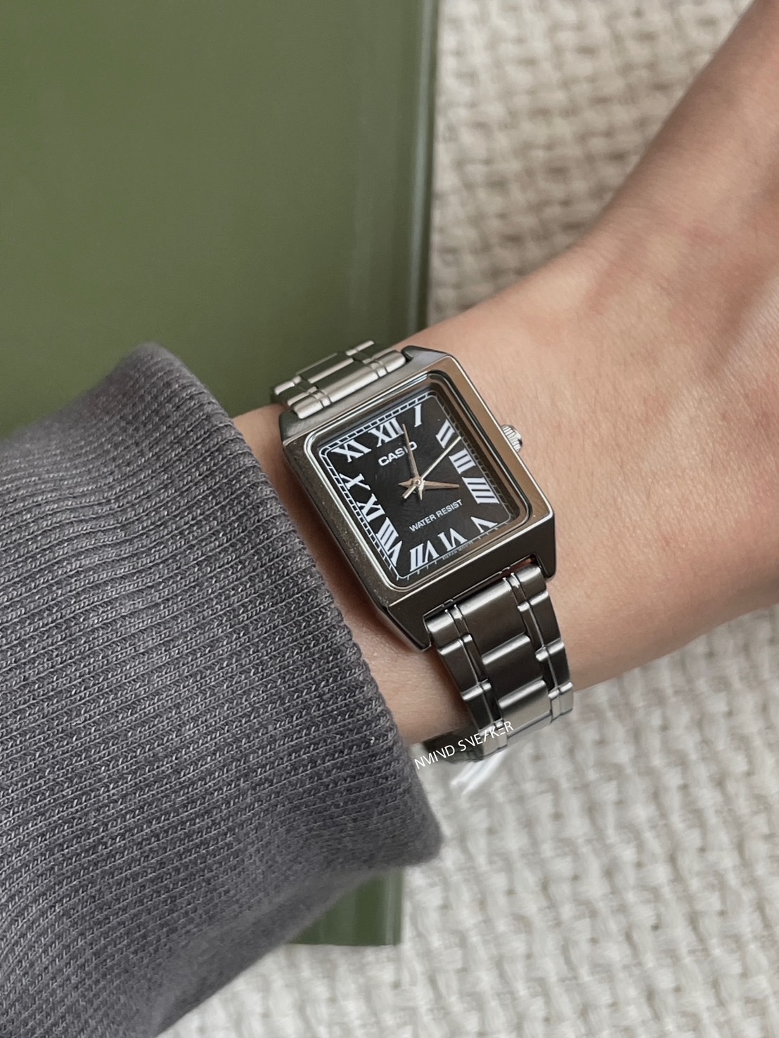 <快速出貨> Casio 卡西歐 復古羅馬數字 方錶 金屬款