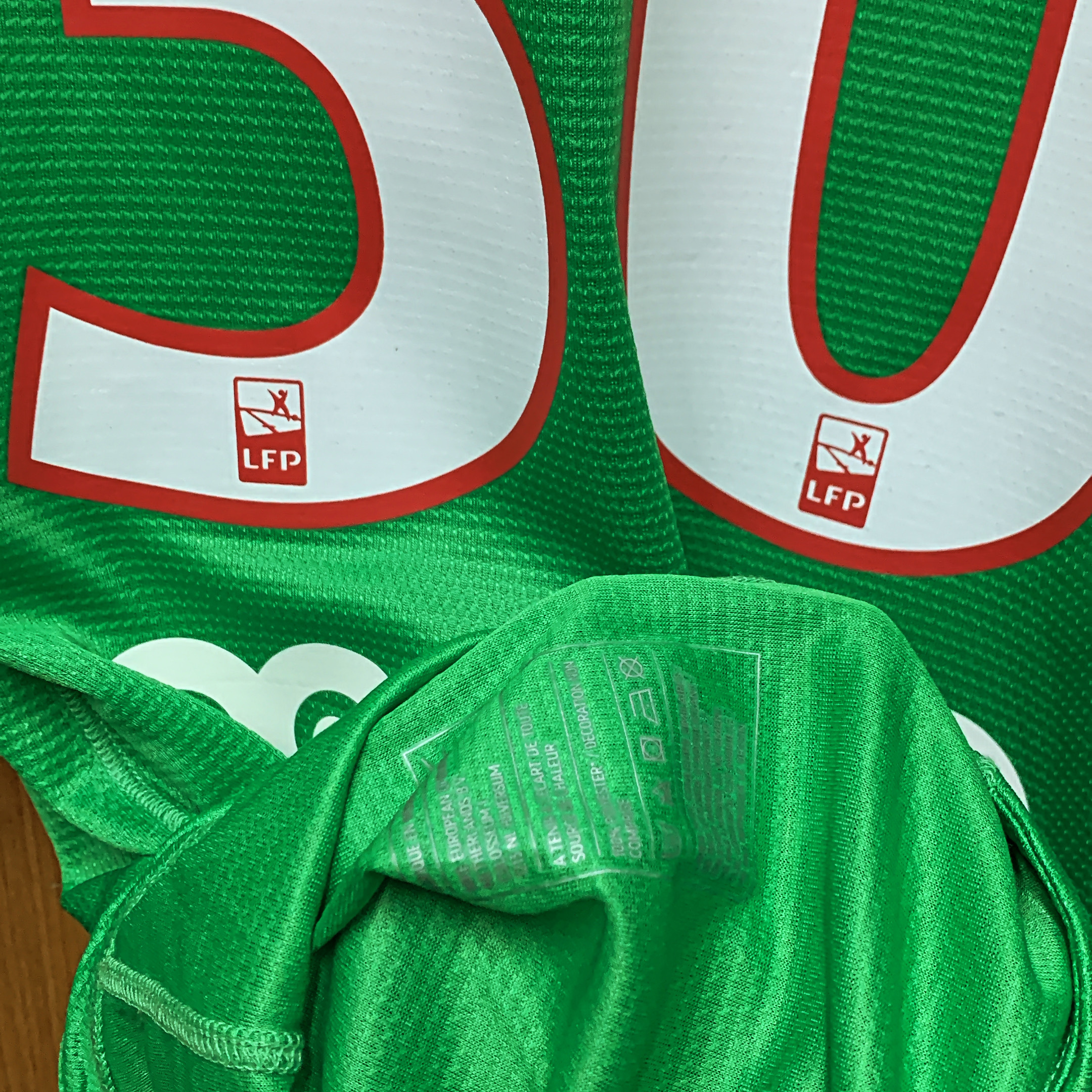 2013 PSG Paris Saint Germain Player Issue Goalkeeper Shirt with 30 SIRIGU [BNWT, L 100% New]