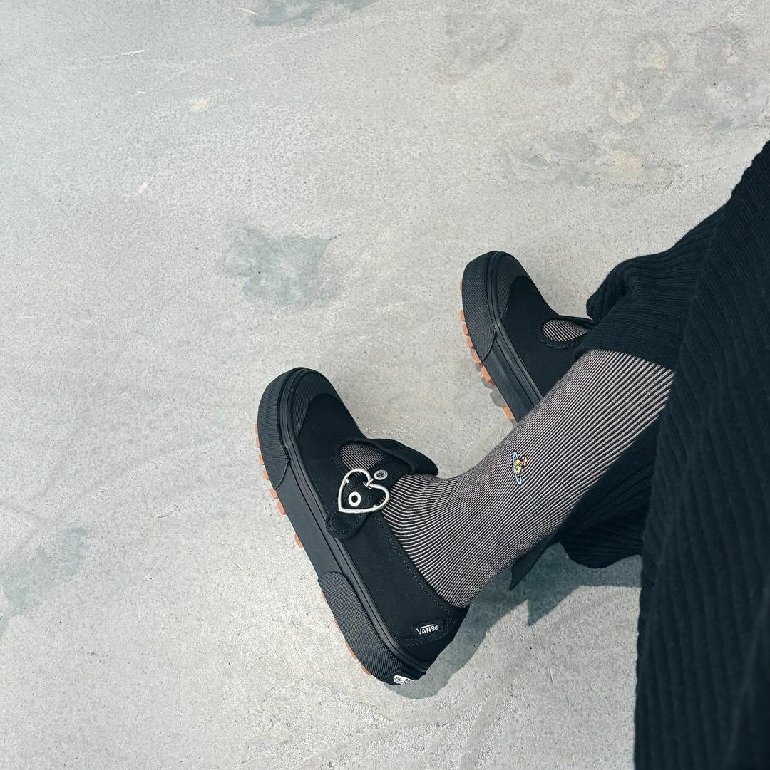 Vans Style 93 現貨 MARY JANE 愛心扣 黑色 桃紅 瑪莉珍鞋 懶人鞋 VN0A3XTJBKA1 VN0A3XTJ1IX1