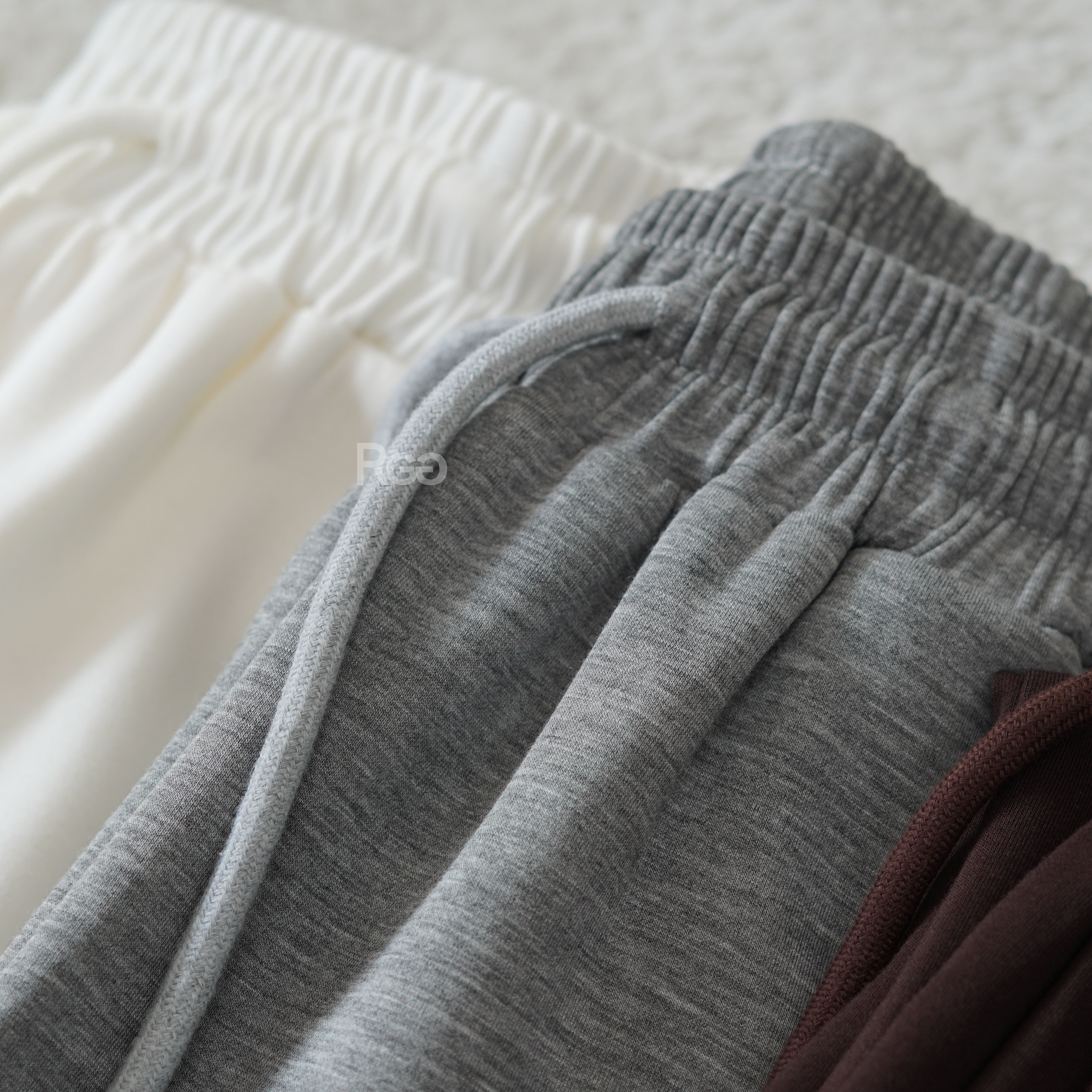 #1839 空氣棉抽繩長腿落地褲材質細節照