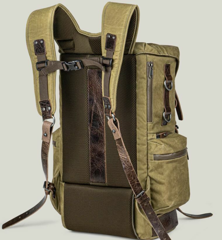 【沃坦】NEW CITY EXPLORER - COMMANDER 指揮官 旅遊相機後背包 21L  - 炭黑/橄欖綠