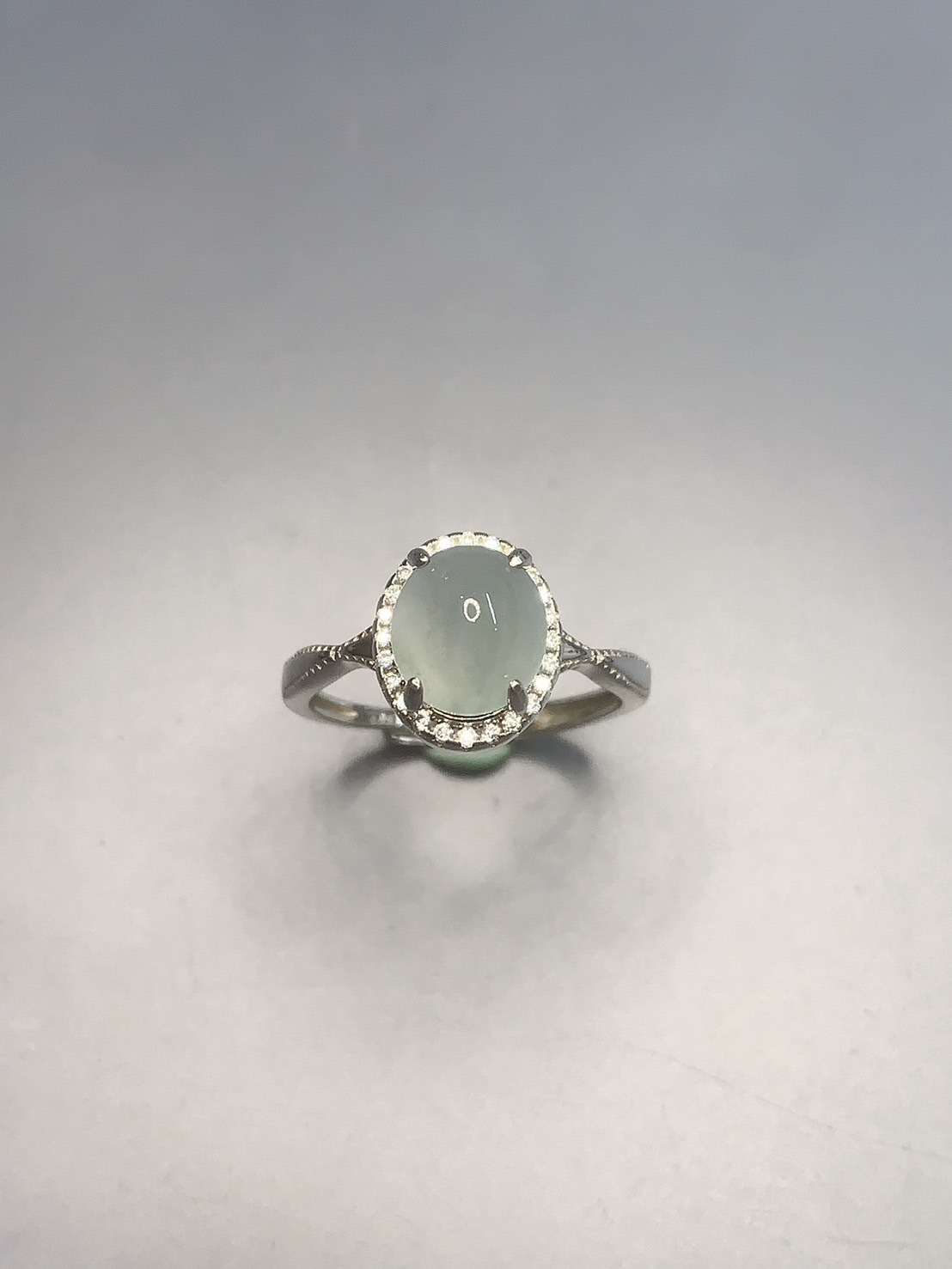 優雅冰清丨高品質起膠感翡翠銀戒