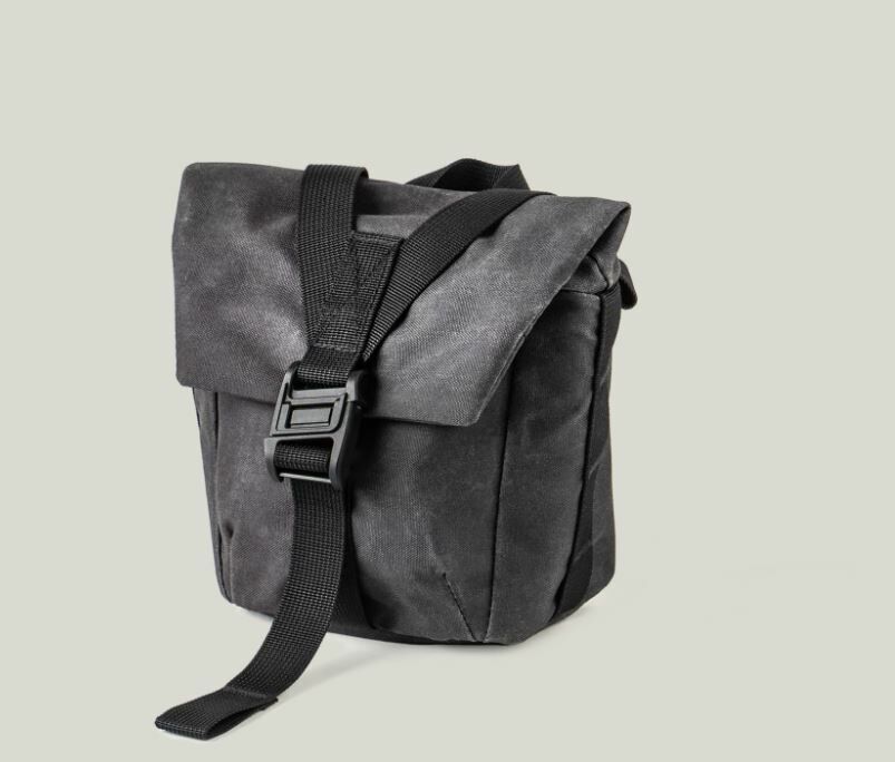 【沃坦】PILOT 飛行員 升級版輕量化旅遊相機包 2L 碳黑/卡其