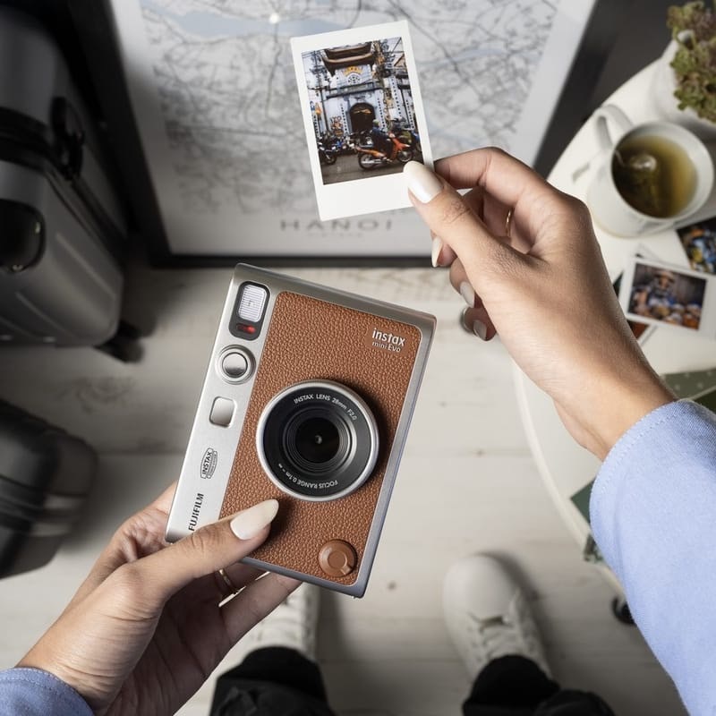 <奇蹟補貨>FUJIFILM Instax Mini Evo 黑色/棕色 富士拍立得 底片機 相機