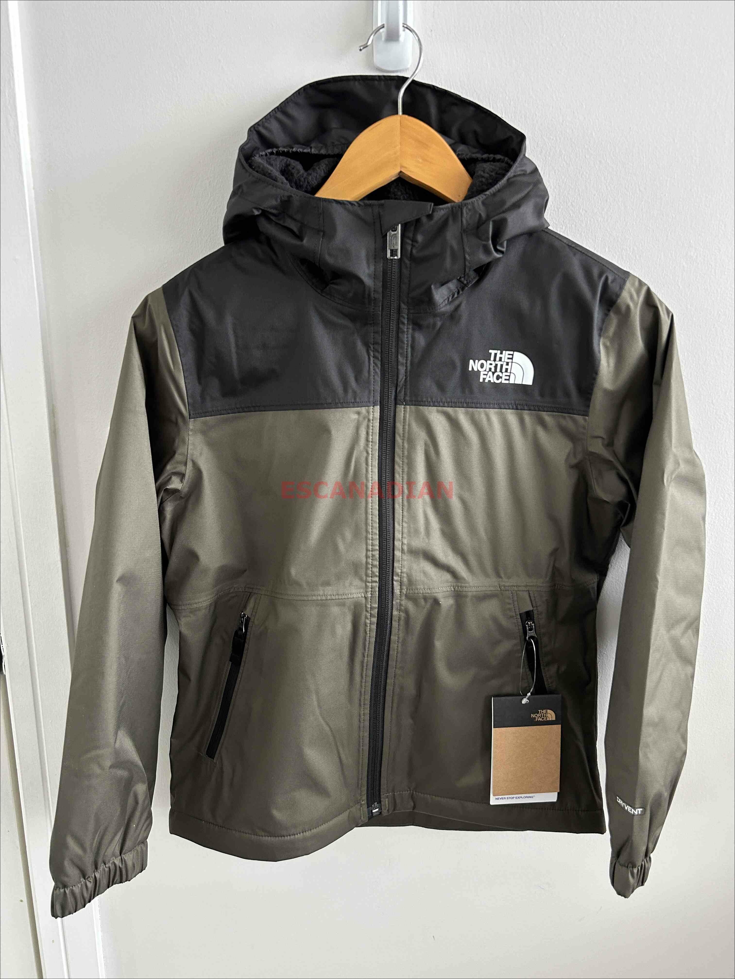 THE NORTH FACE 男大童 DRYVENT系列 防潑水 內厚刷毛 連帽 風衣外套