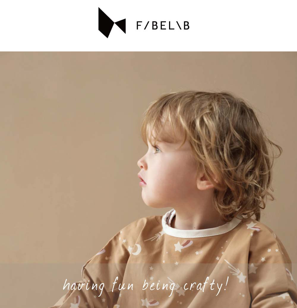 Fabelab 防水長袖圍兜 (1-3y)