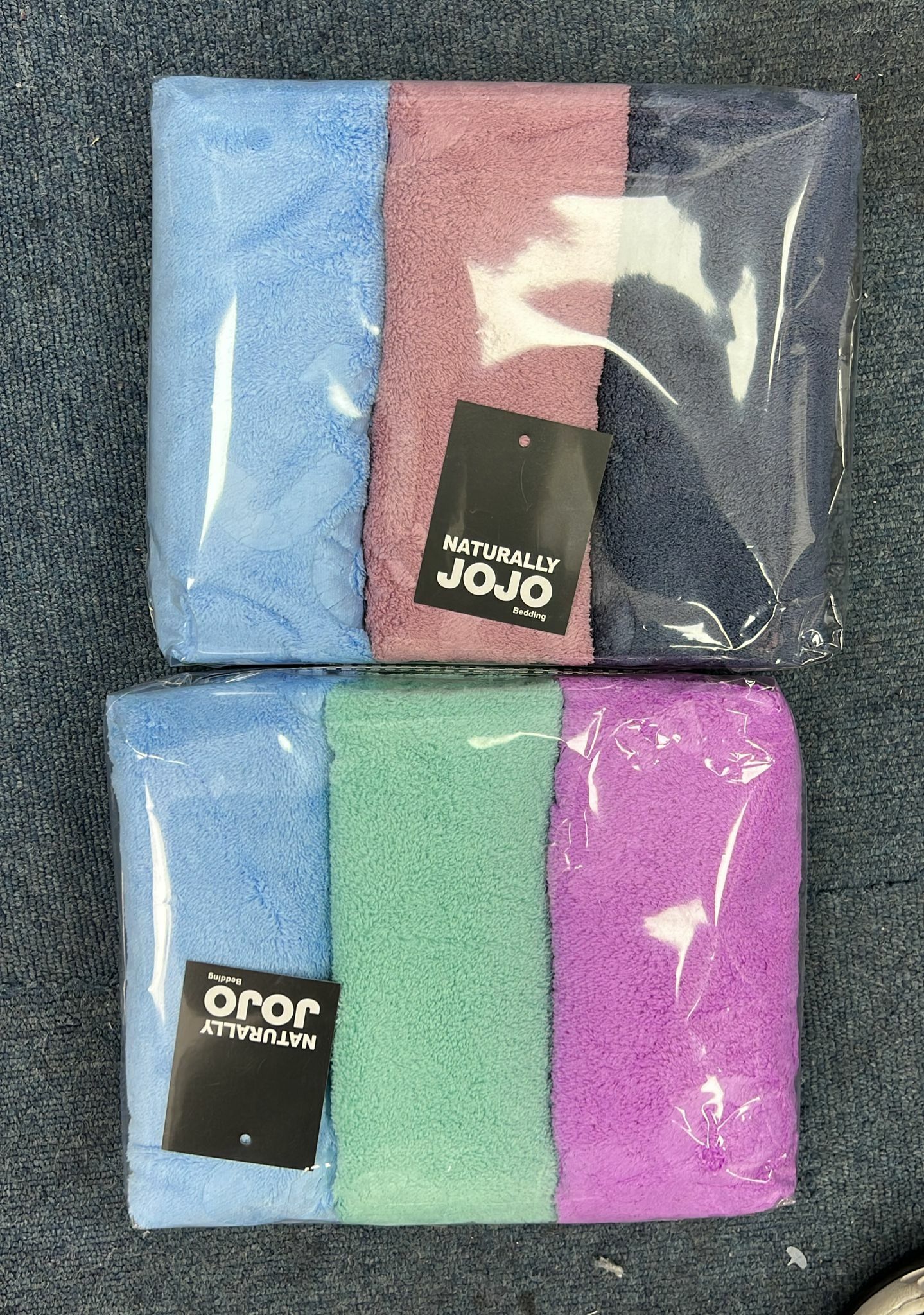 Tw406  Jojo吸水面巾 $59/1套，$99/2套