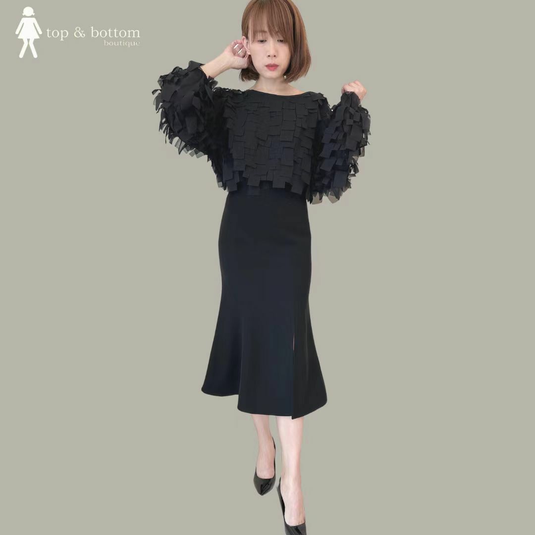 SLIT FRONT MERMAID PENCIL SKIRT