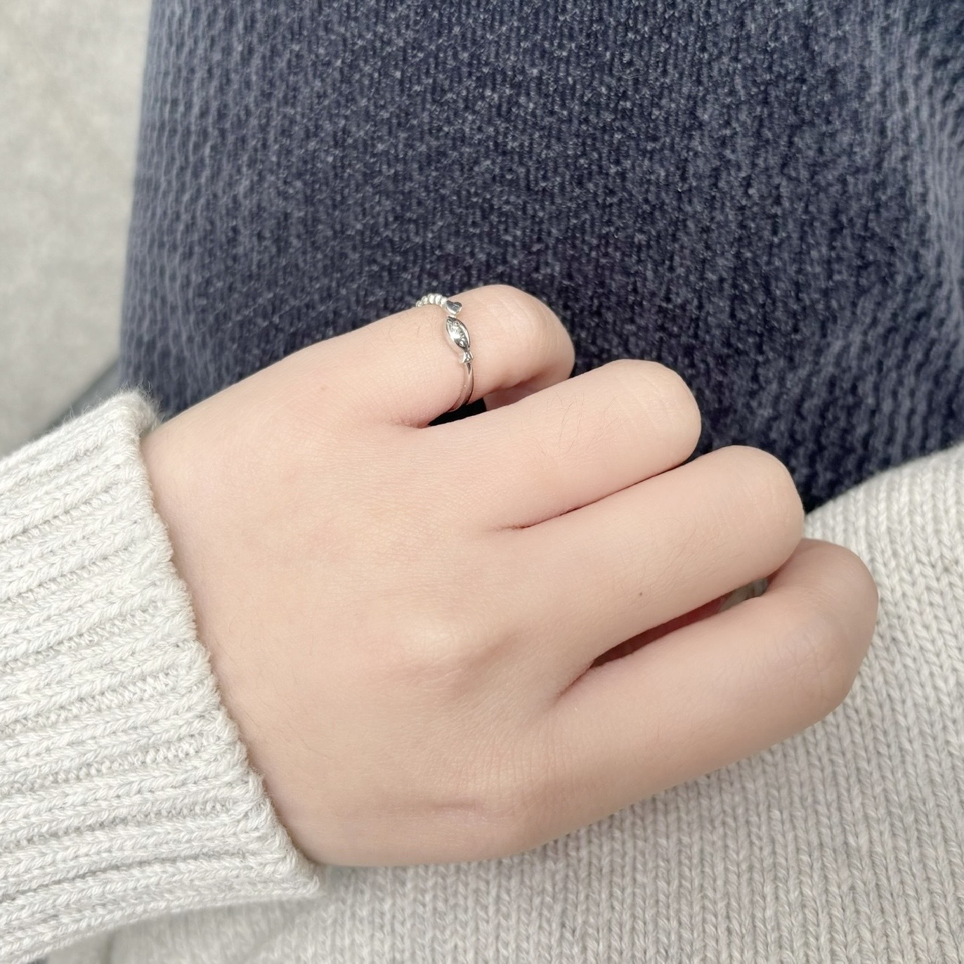 14k小魚真鑽愛心V形戒指