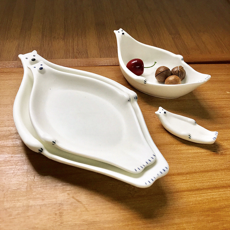 《3853》新款日式陶瓷北極熊造型碗