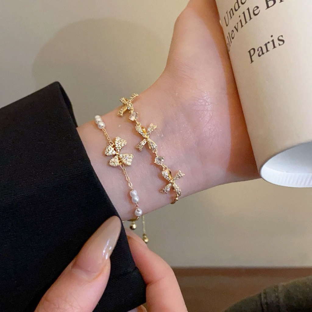 18低奢金鑽小蝴蝶結手鍊