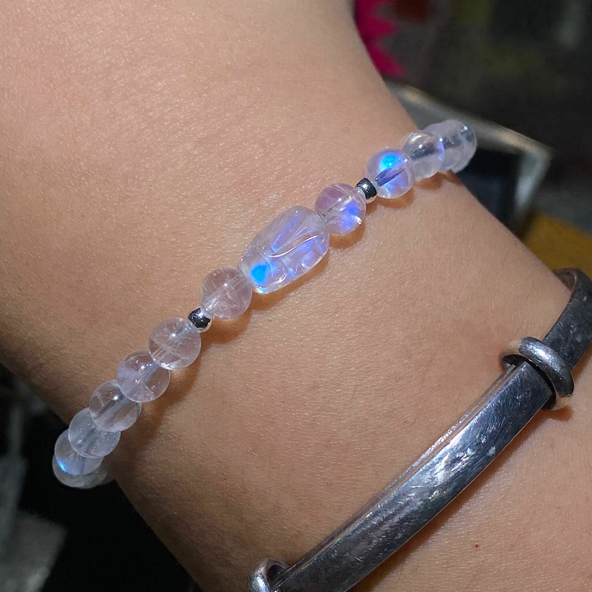 印度玻璃體藍光月亮石配兔仔DIY