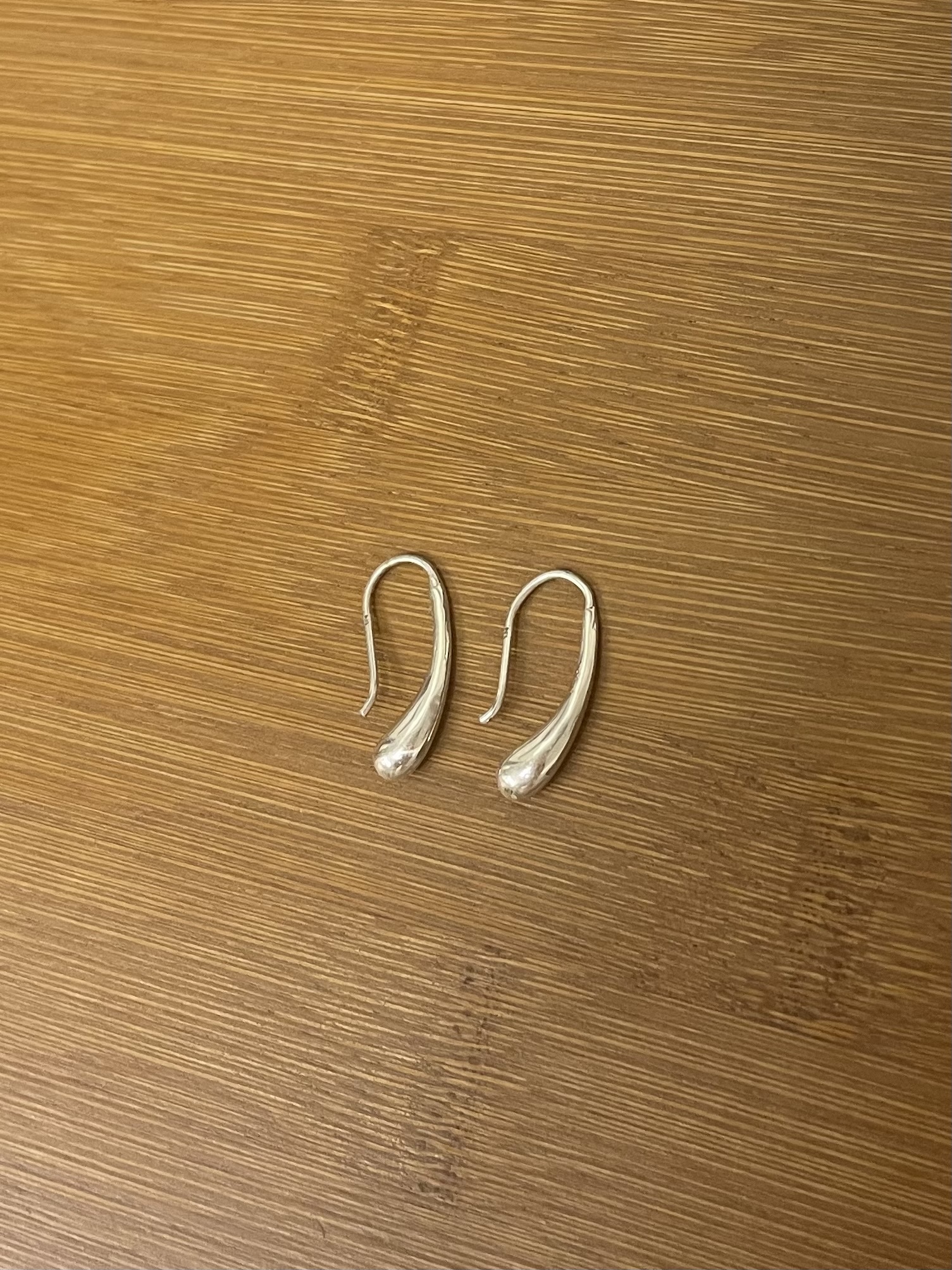 Silver rain drop earrings ⁎S925