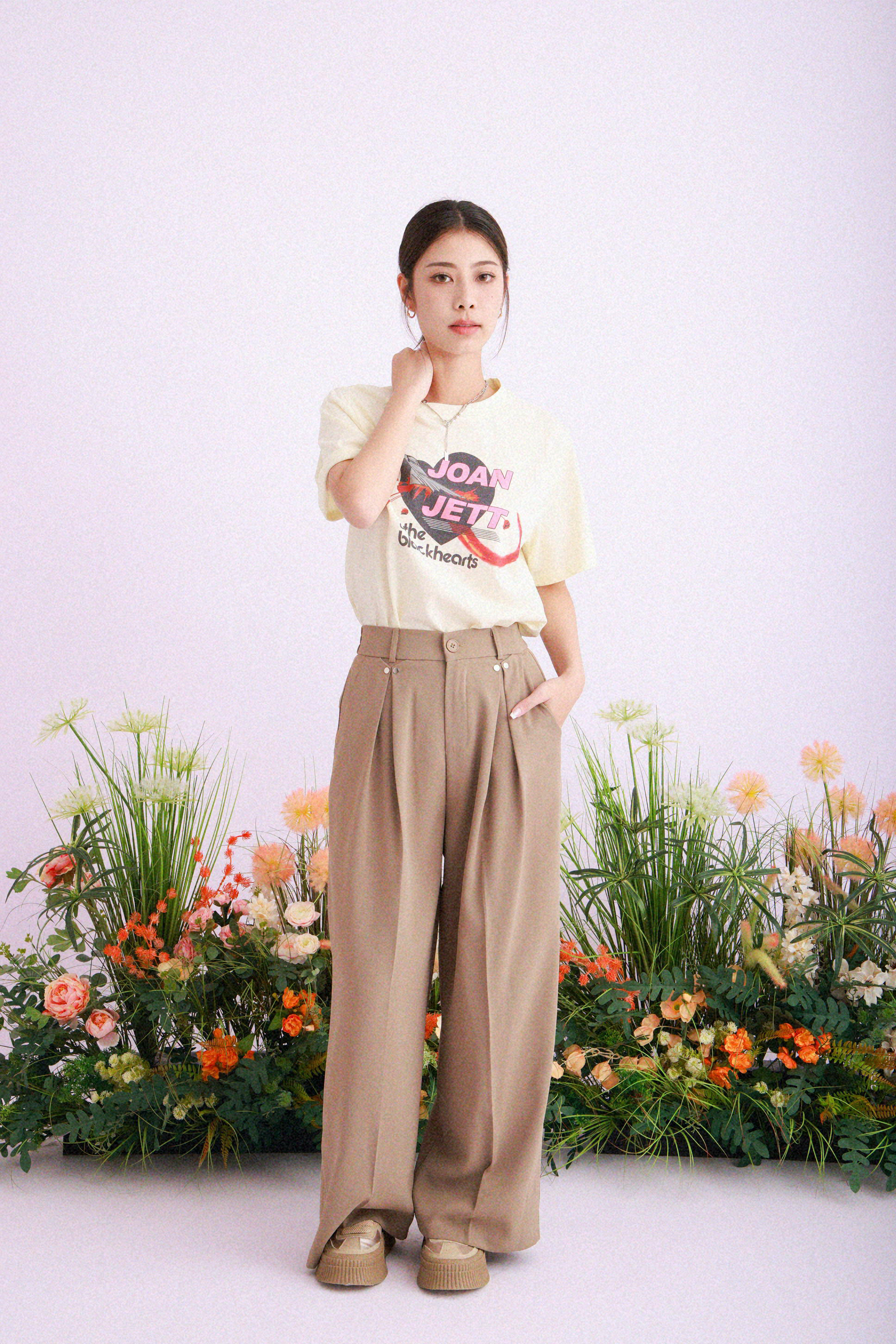 撞釘雙褶闊西褲&nbsp; (現貨款式）