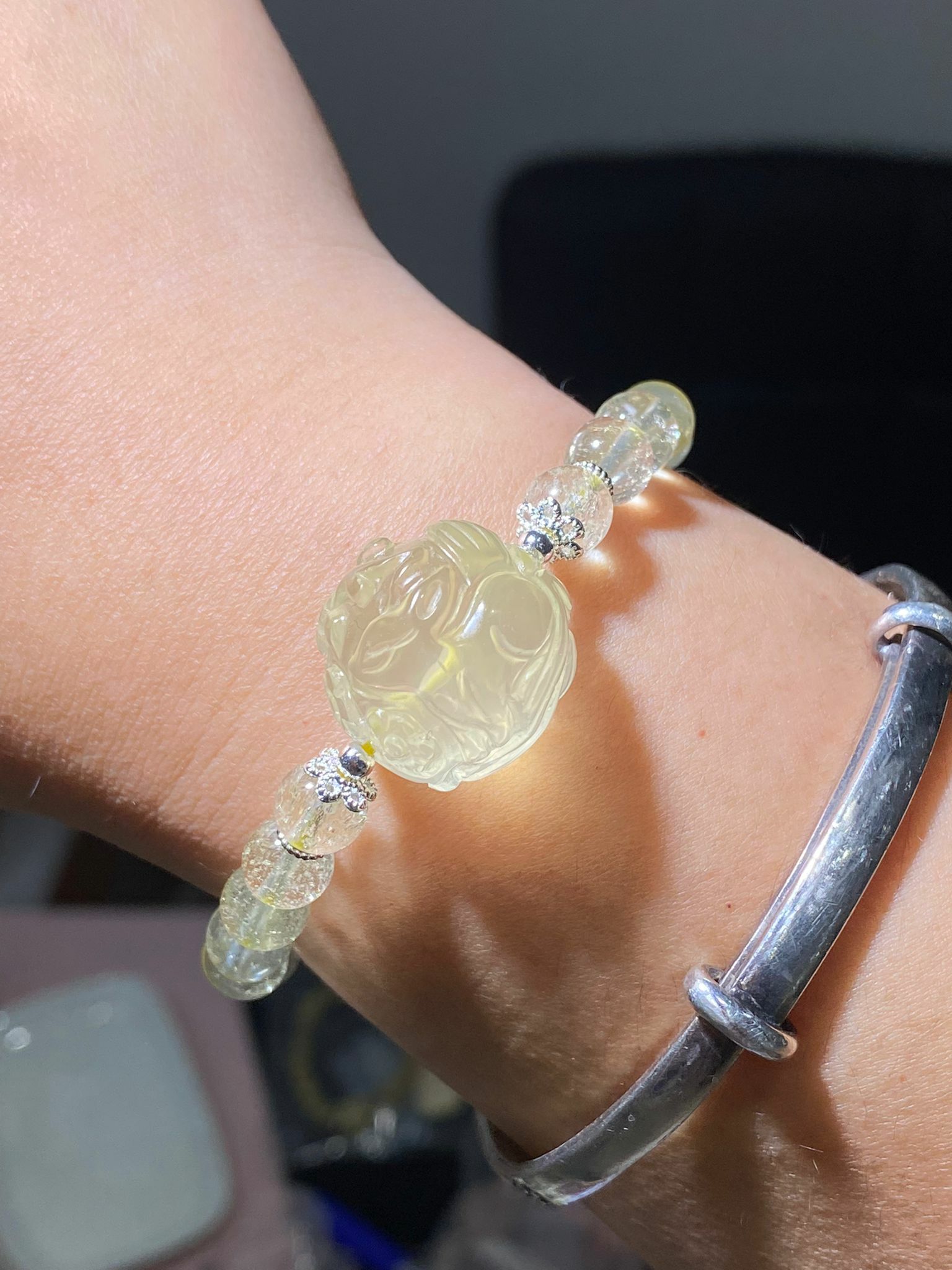 利比亞黃金隕石配黃晶九尾球狐