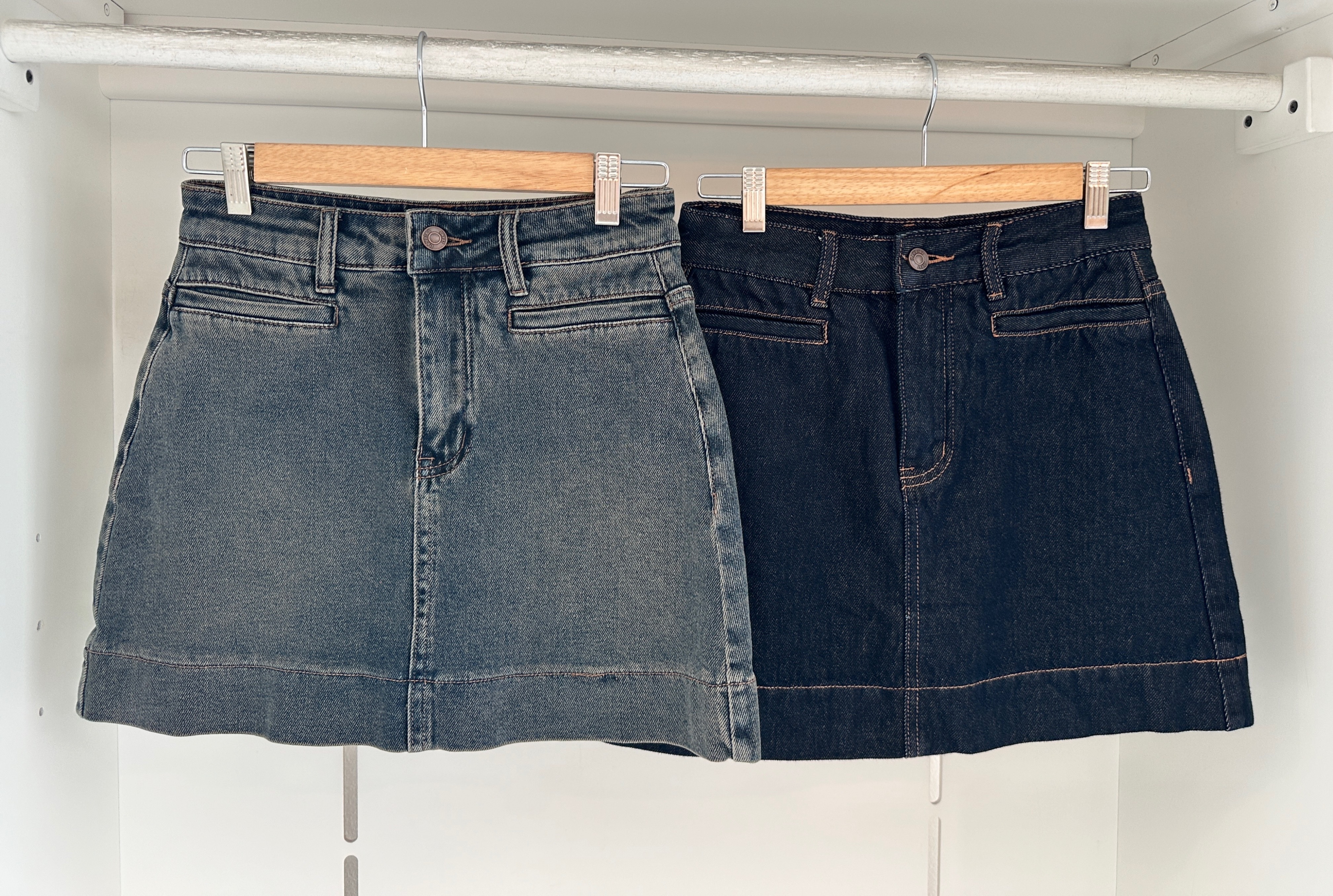 POCKET DENIM SHORT SKIRT