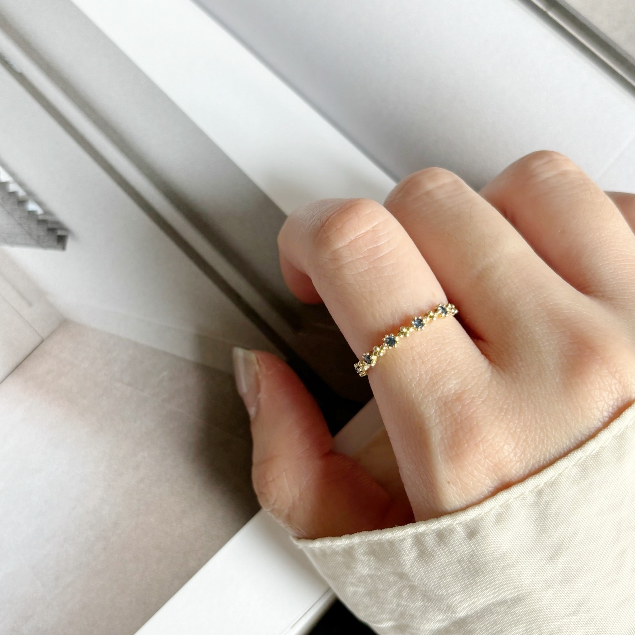 14k五顆小花藍寶石戒指