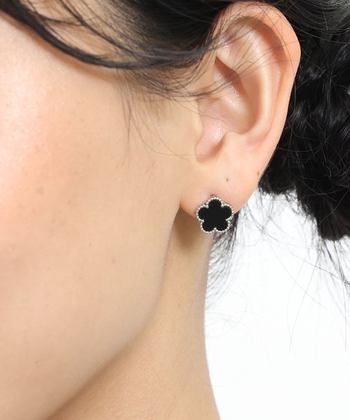 MARY QUANT / Mill frame earrings