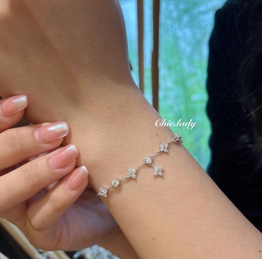 Bracelet | 銀白四葉草手鍊