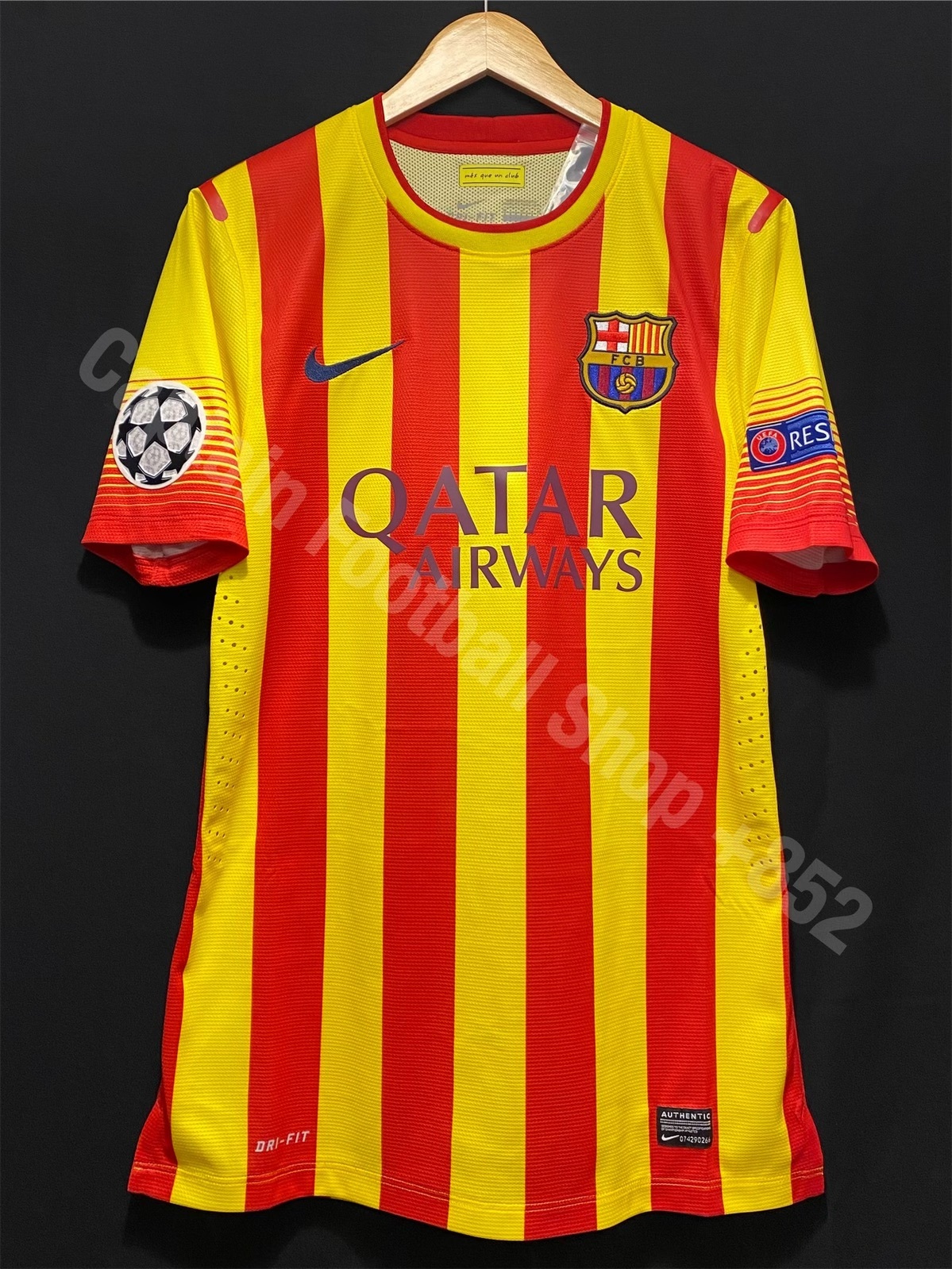 (更衣室版) 巴塞隆拿 2013-2014 Nike 歐聯作客更衣室球員版球衣