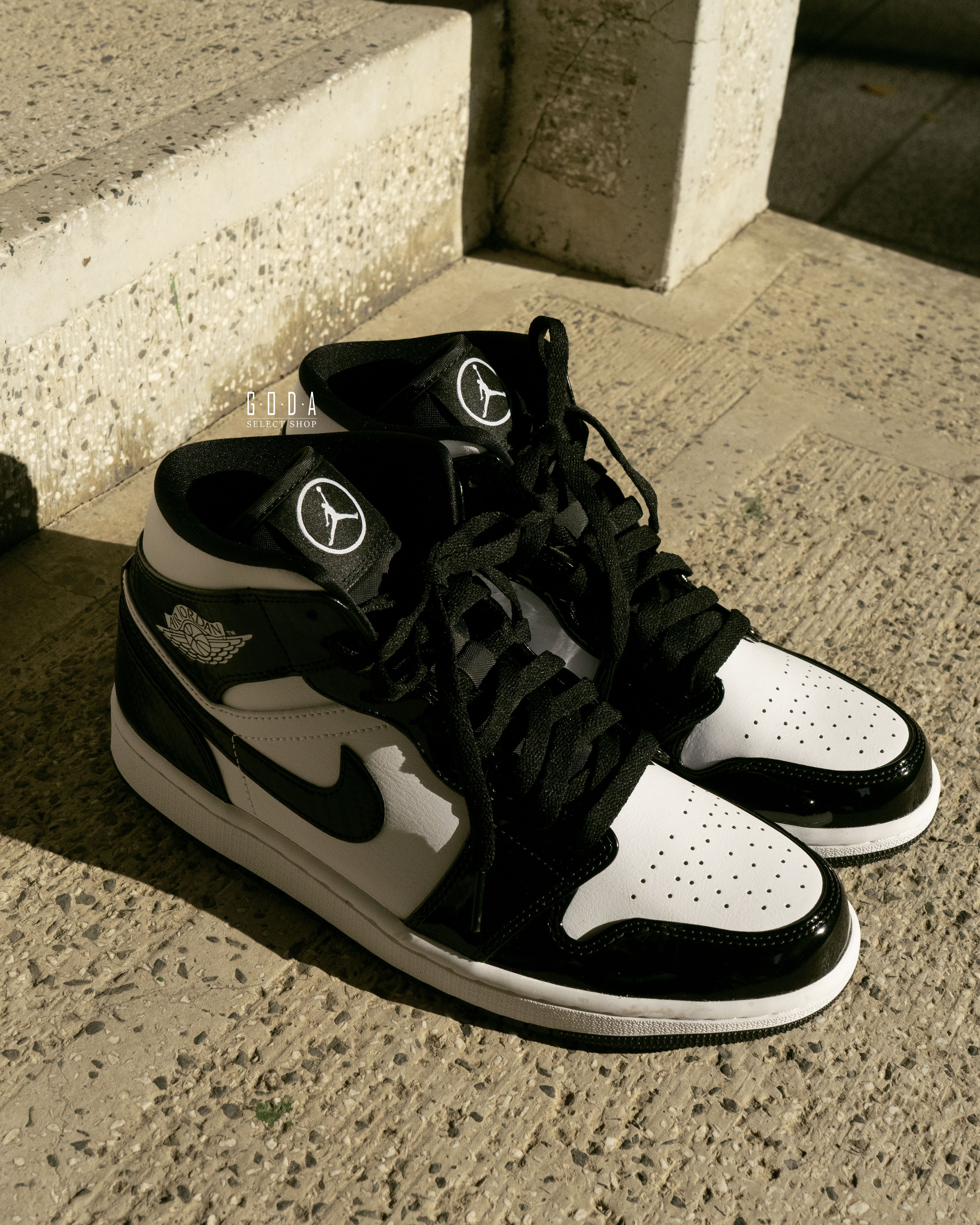 (熱賣款) AIR JORDAN 1 MID CARBON FIBER 碳纖維 黑白 熊貓 DD1649-001