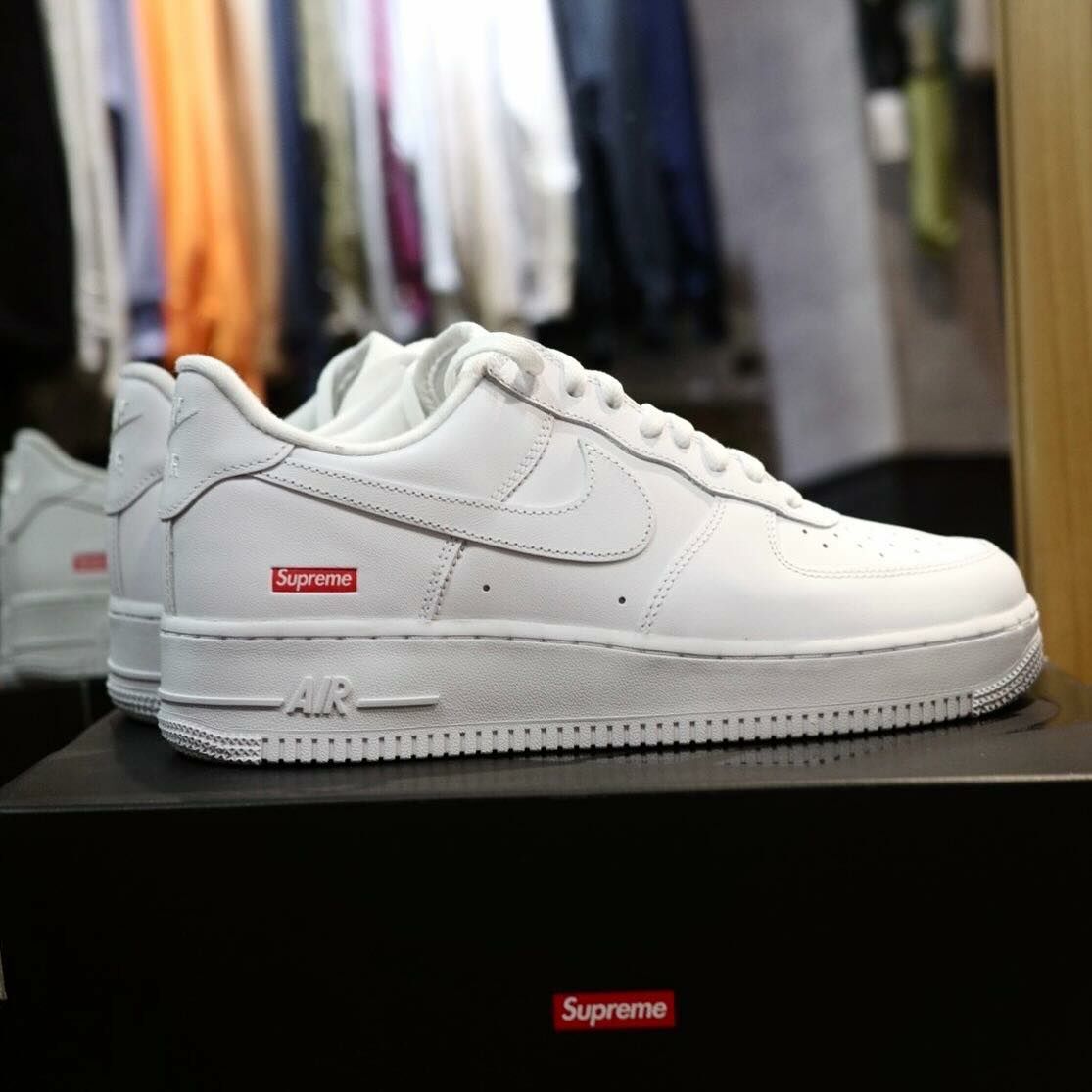 SUPREME X NIKE AIR FORCE 1 LOW ''BOX LOGO'' 男女同款(CU922