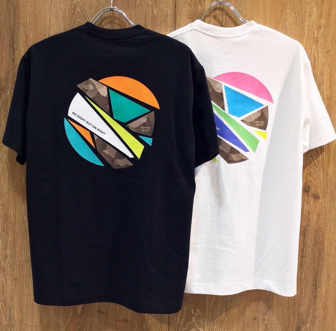 日本TNF Magic Monkey Tee