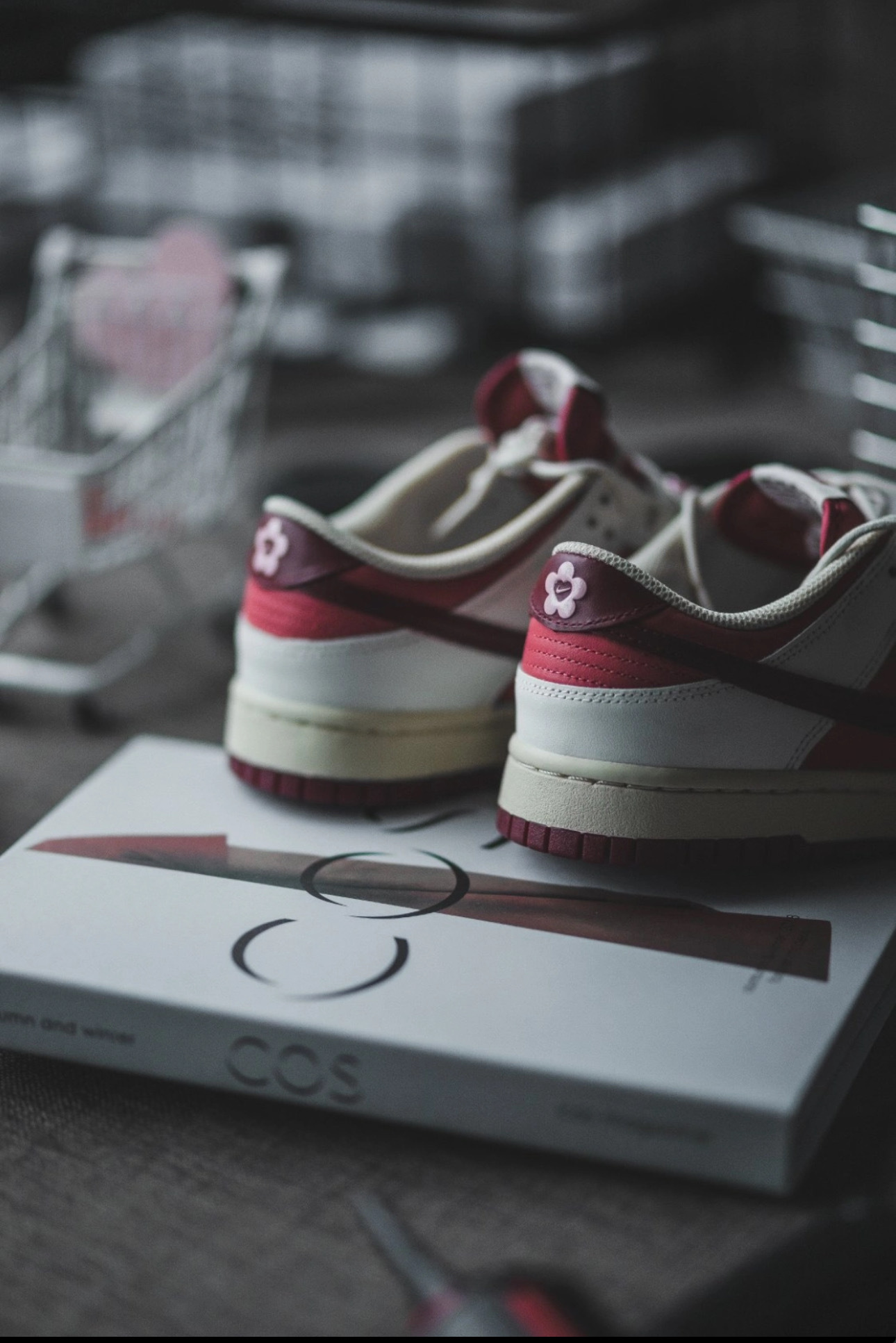 NIKE DOWN LOW “Valentine’s Day” （白粉紅）