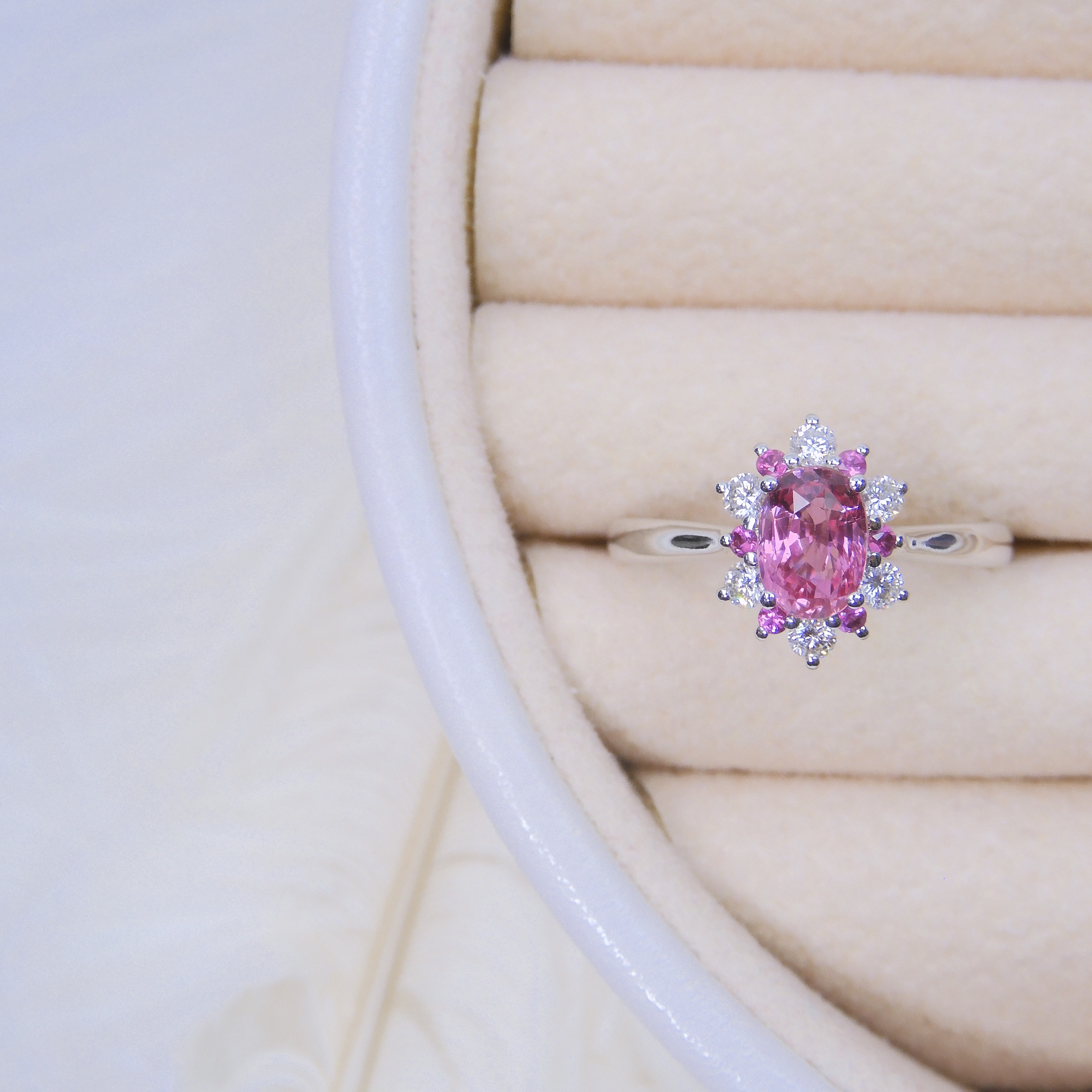 18K金 1.05ct 粉紅藍寶石戒指 (配國際證書)