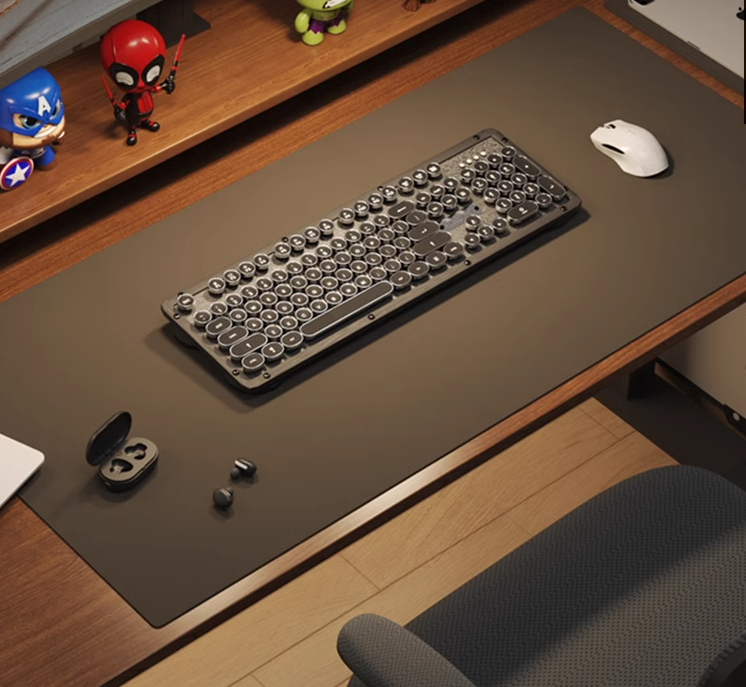 四月物語 皮革電腦桌墊 (0.2kg)