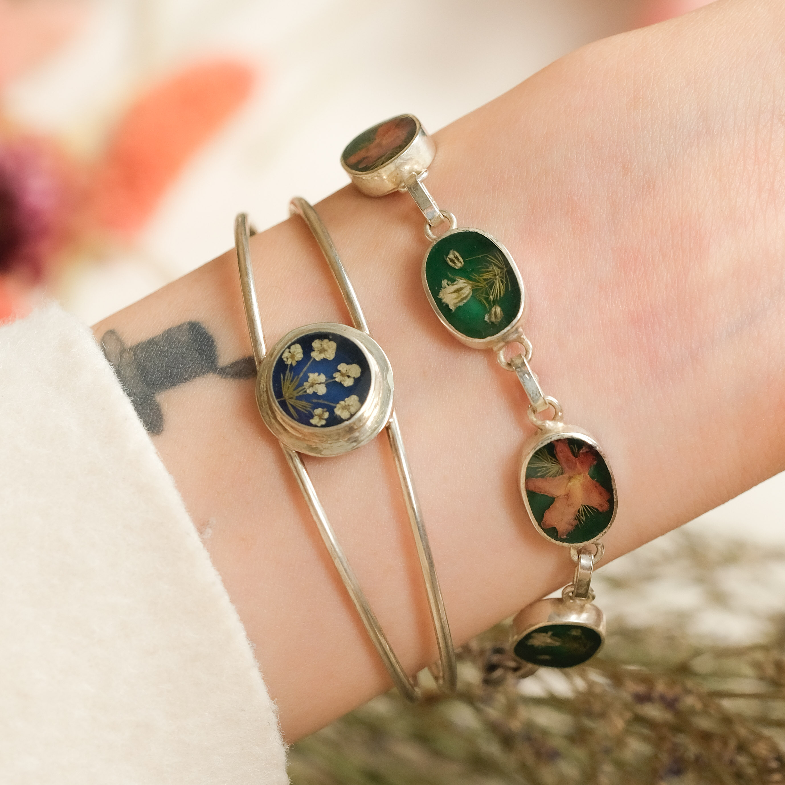 Gustavo Flower Chain Bracelet