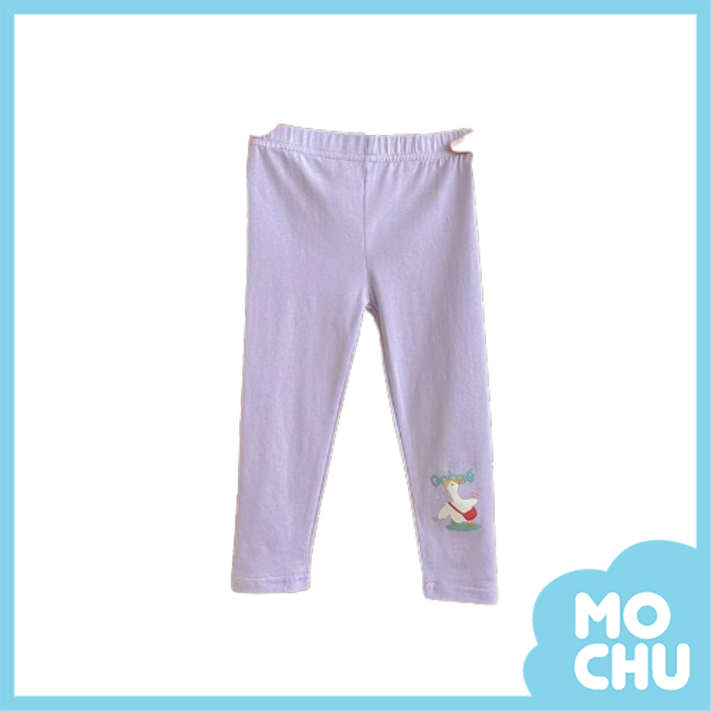 紅背包鵝內搭九分褲