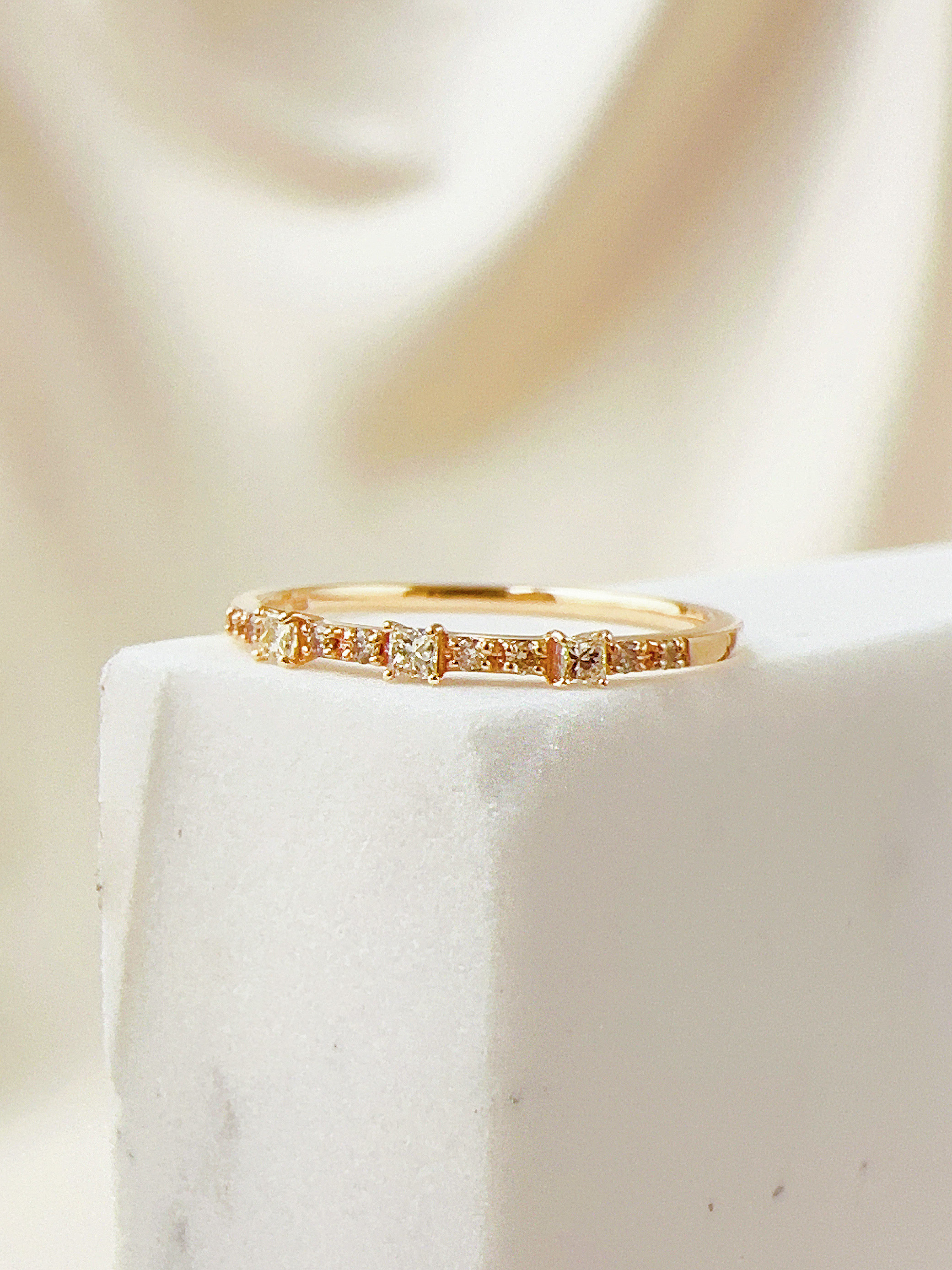 公主方拼接鑽戒