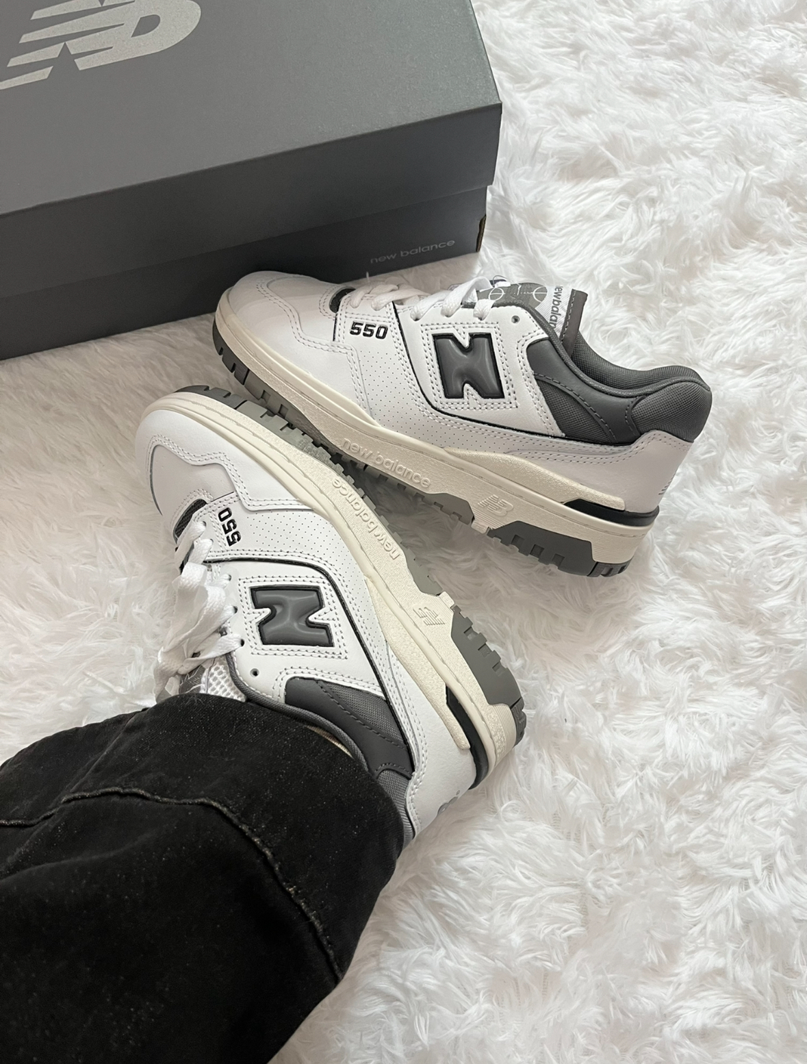 零碼現貨出清27.5公分 售完不補 New Balance NB 550 灰白色 復古 皮革 厚底 BB550WTG/現貨