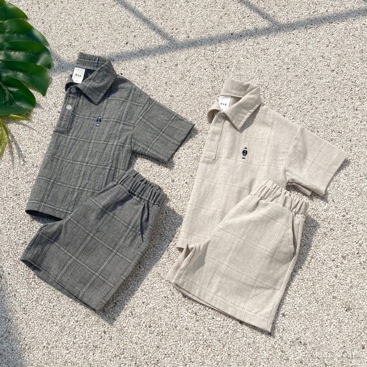 格紋休閒短袖套裝