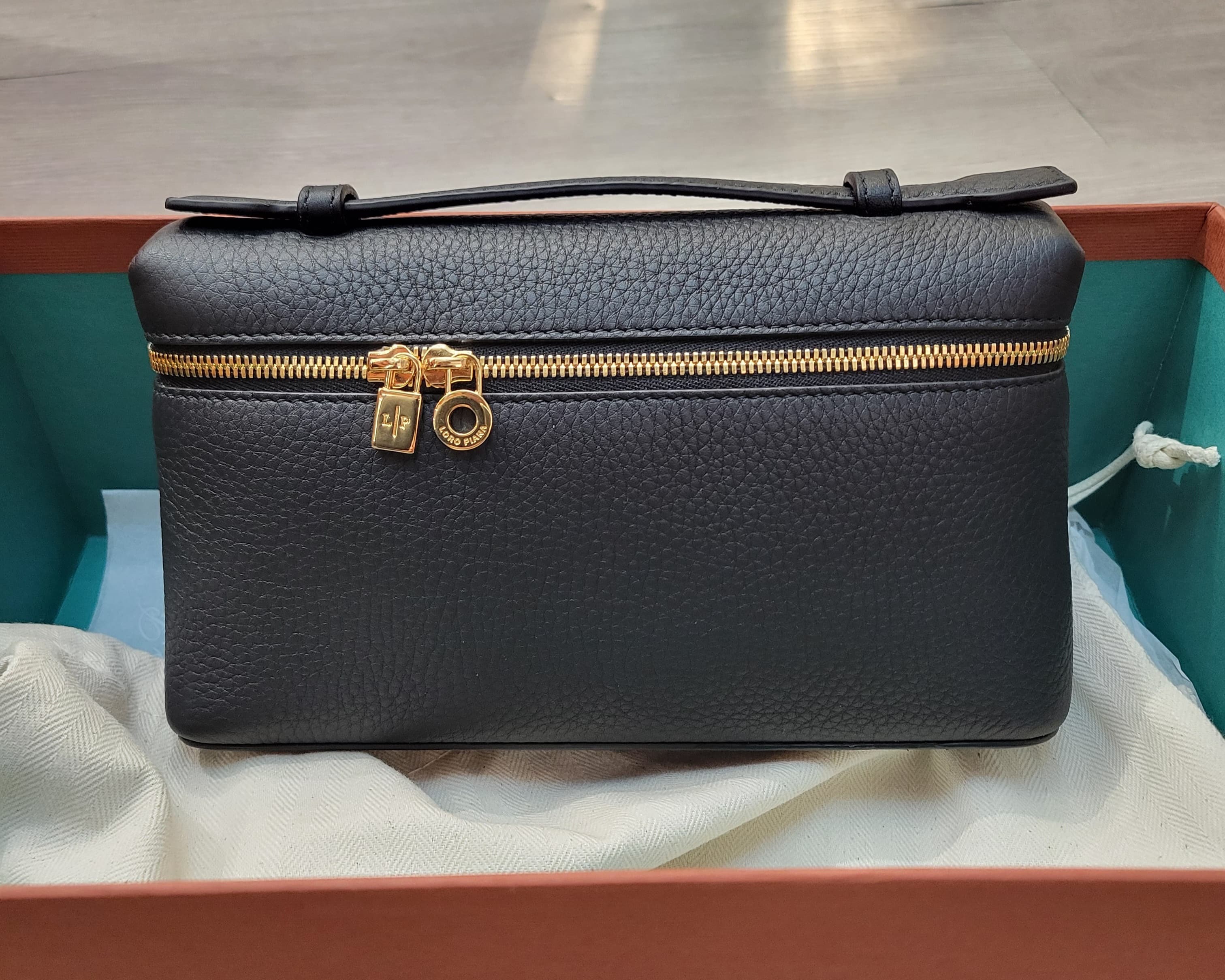 Loro Piana L19黑色