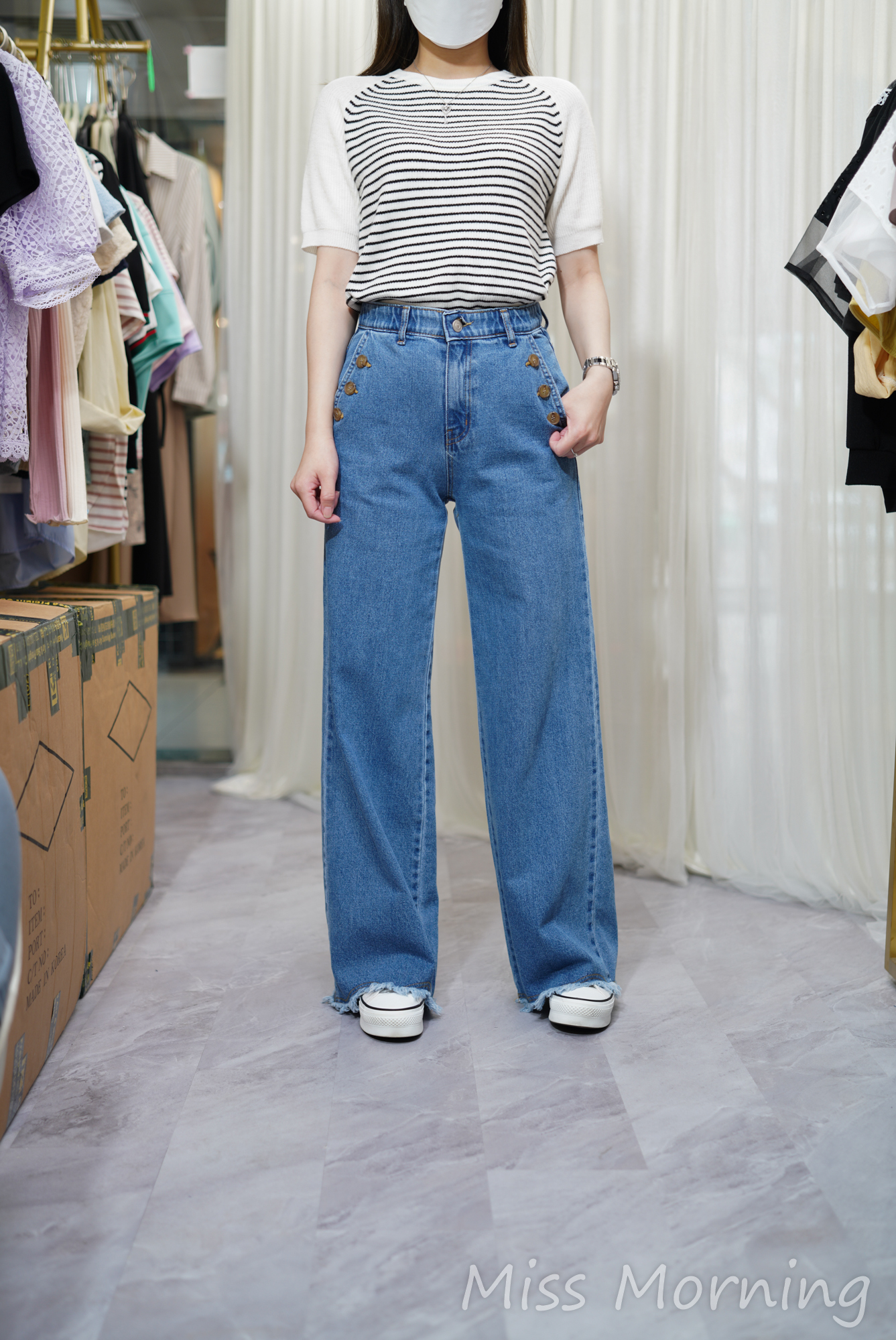 少女感顯瘦軟熟條子上衣(13781)&有型高質長腿牛仔褲(33718)