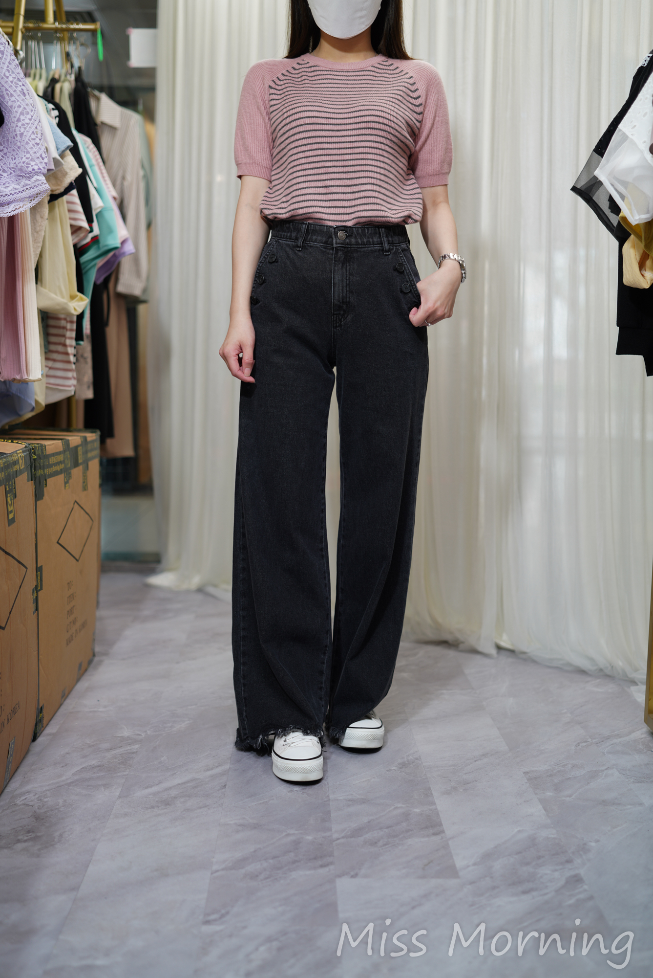 少女感顯瘦軟熟條子上衣(13781)&有型高質長腿牛仔褲(33718)